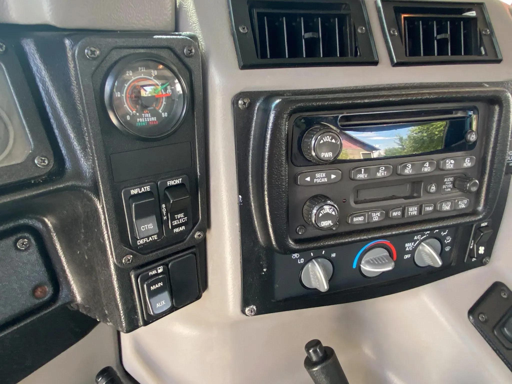 2003 Hummer H1