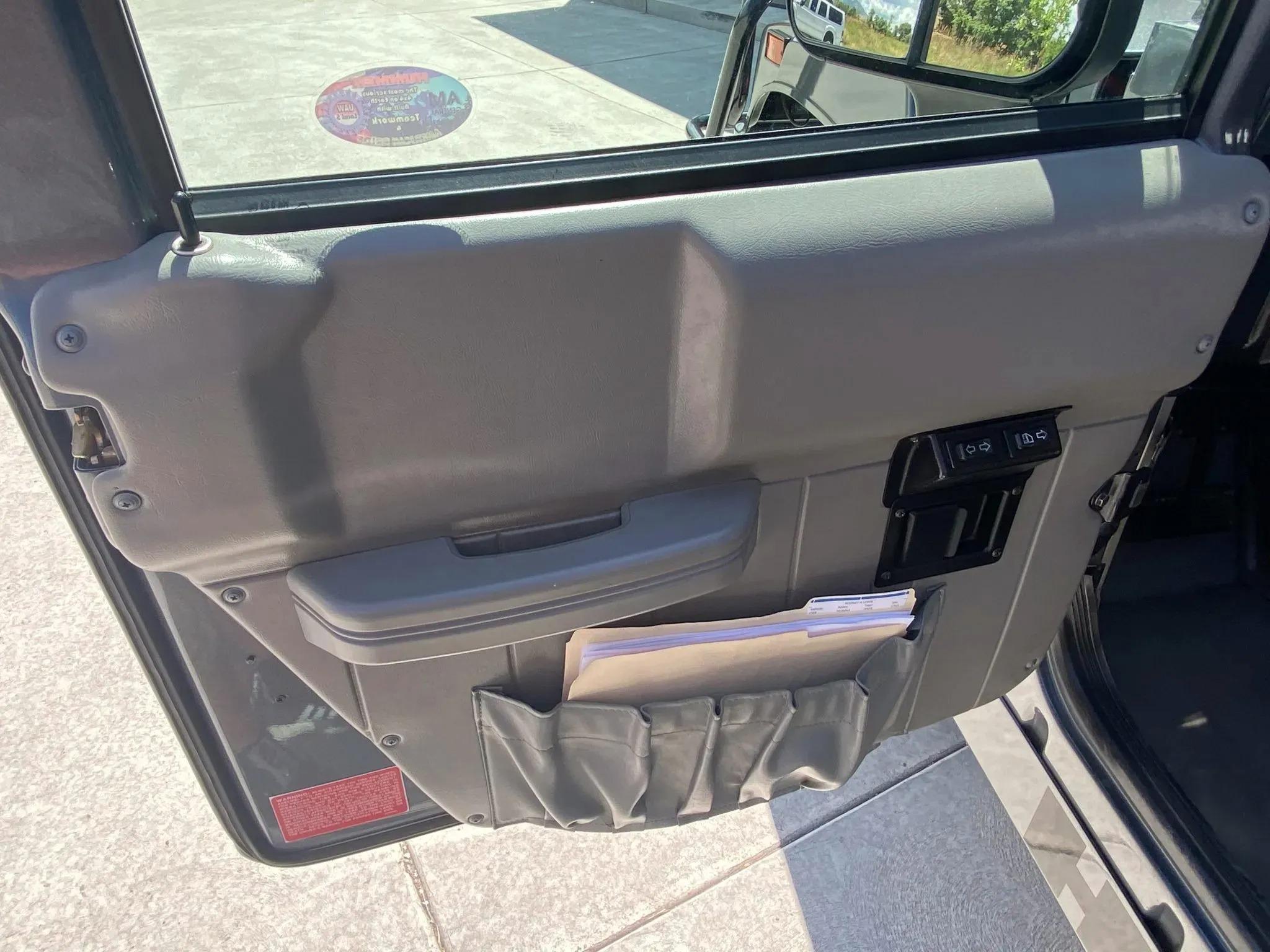2003 Hummer H1