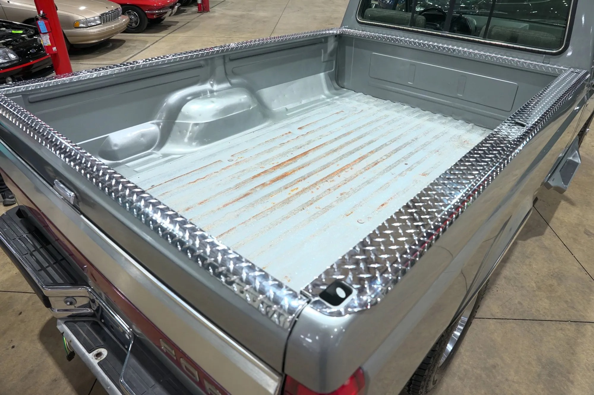 1990 Ford F-150 XLT Lariat