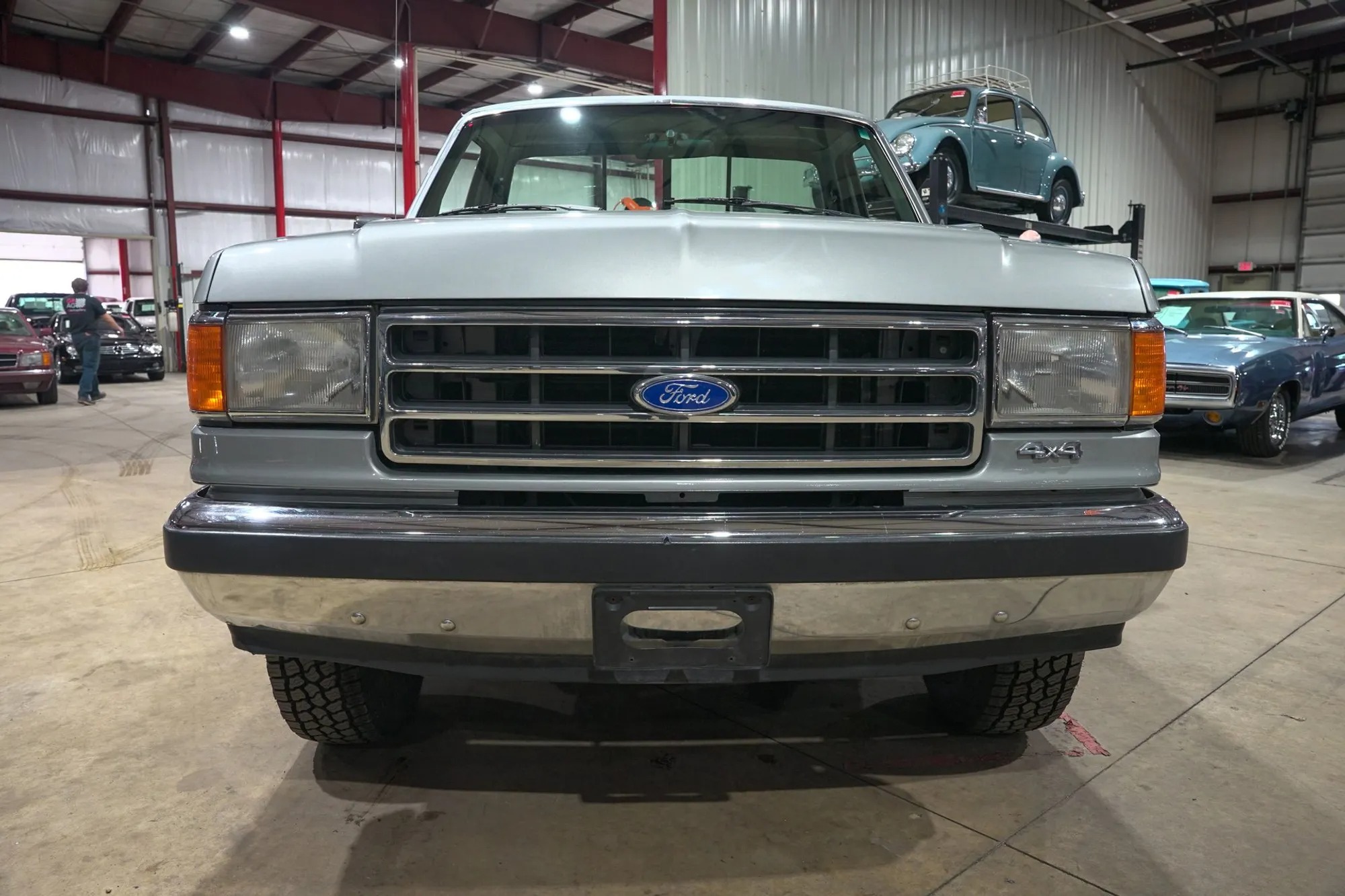 1990 Ford F-150 XLT Lariat