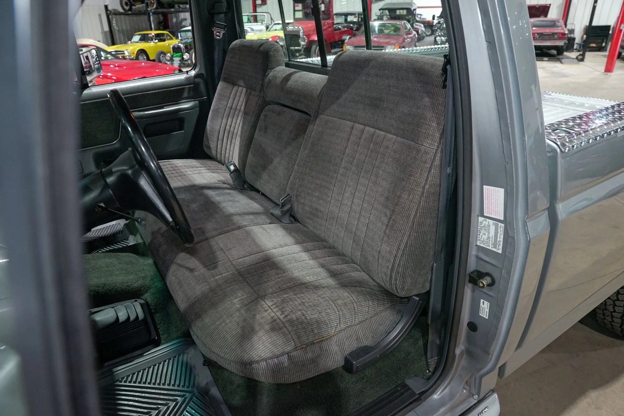 1990 Ford F-150 XLT Lariat