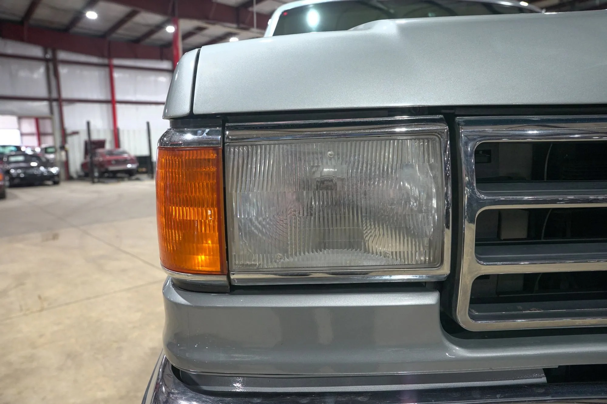 1990 Ford F-150 XLT Lariat