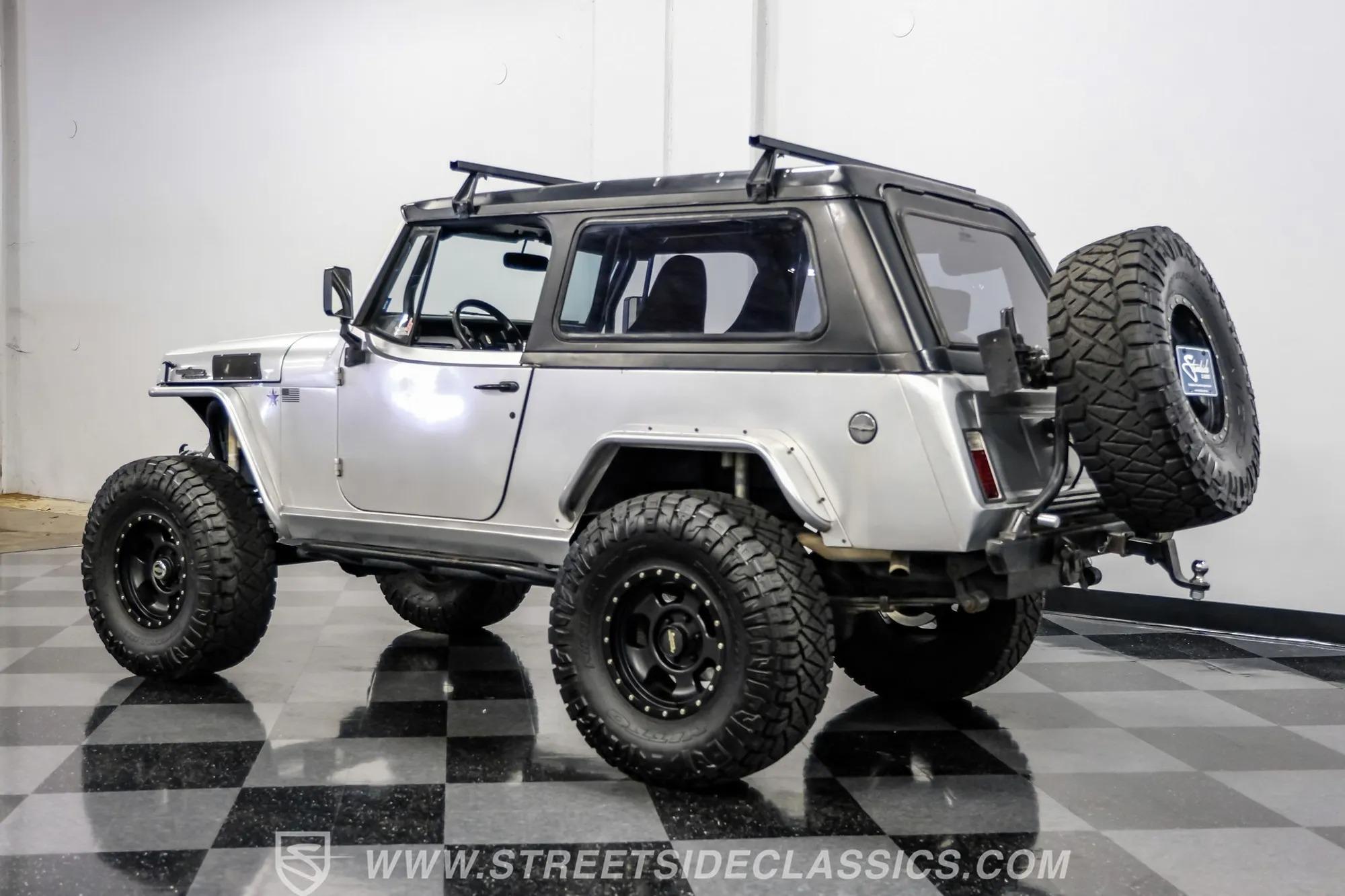 1970 Jeep Jeepster Commando - 3
