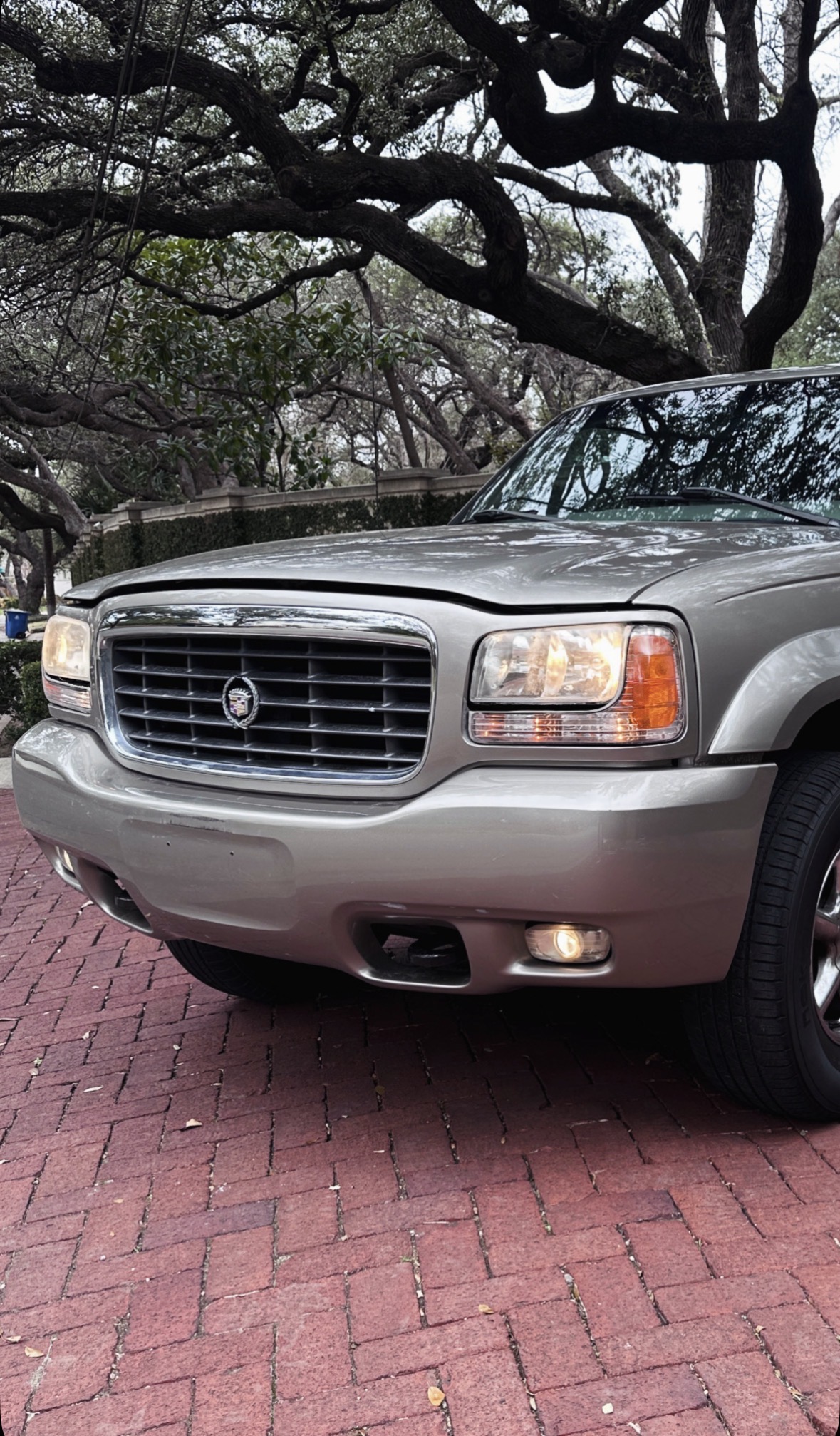 2000 Cadillac Escalade