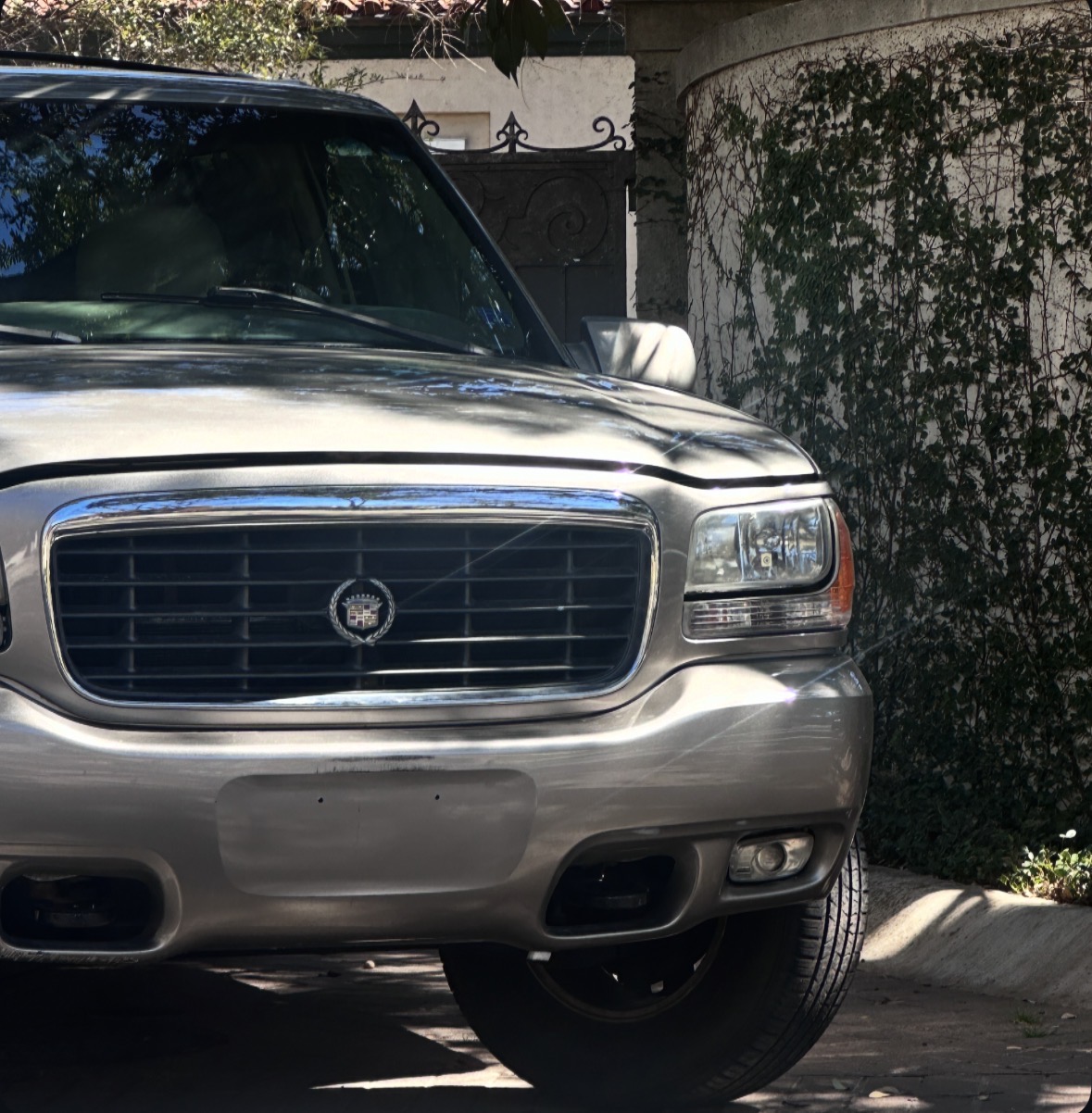 2000 Cadillac Escalade