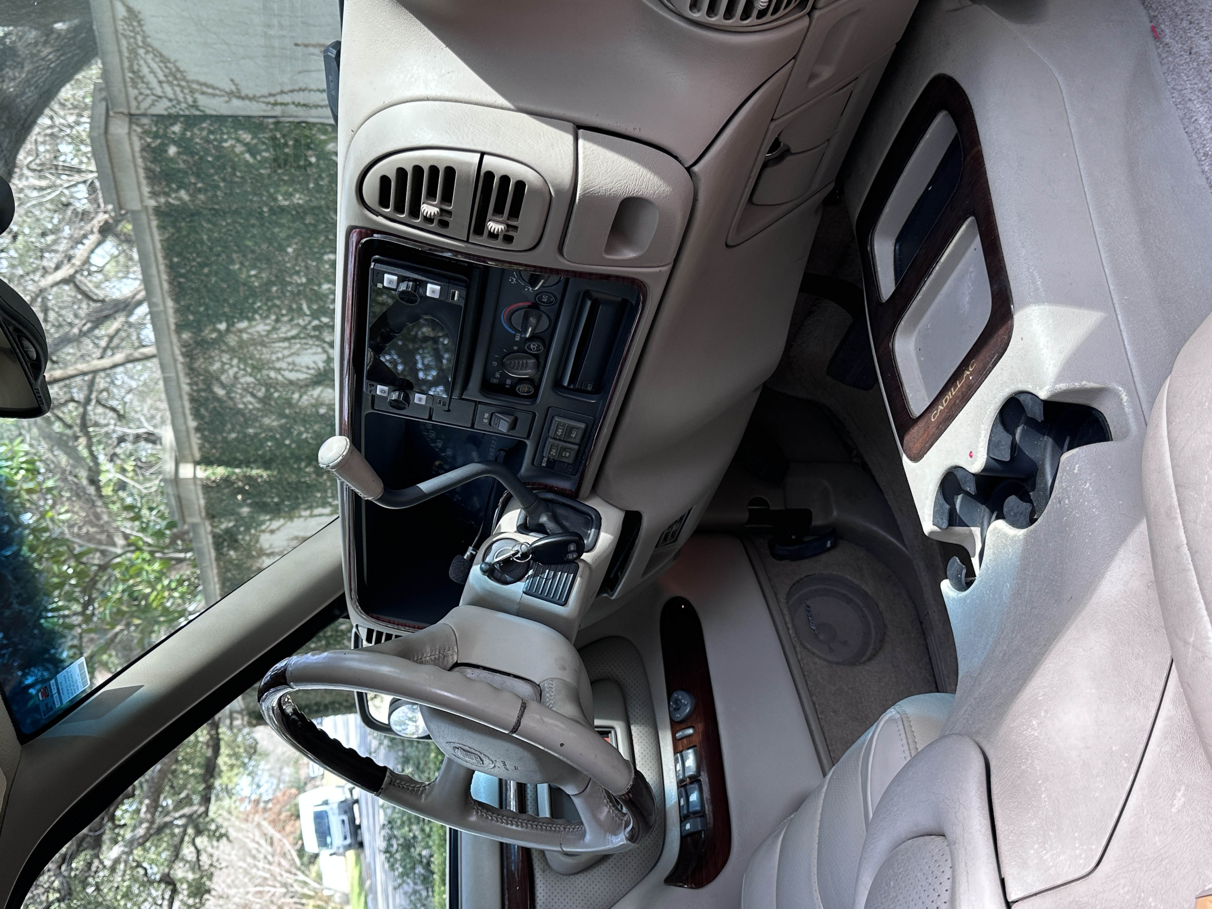 2000 Cadillac Escalade