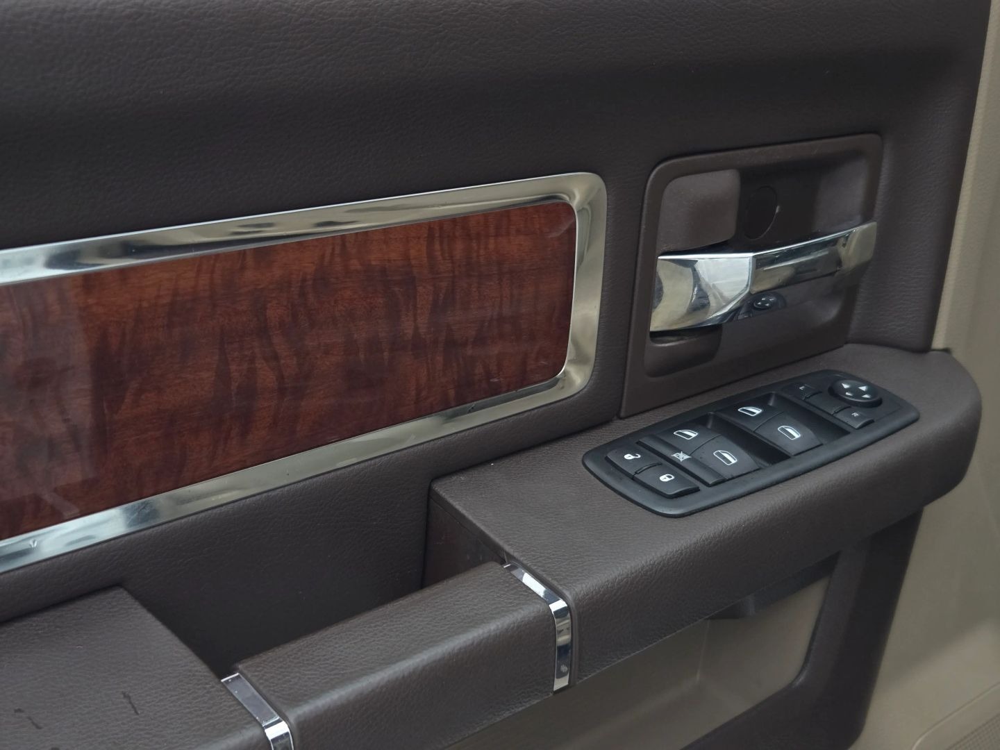 2010 Dodge Ram 3500 Laramie