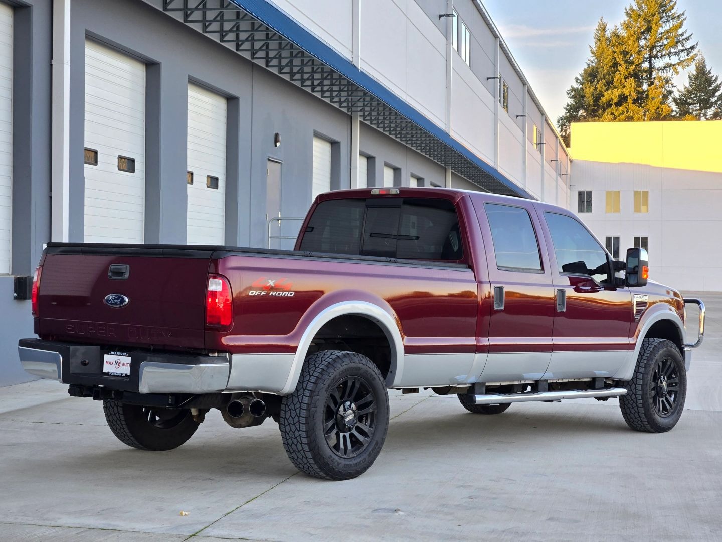 2008 Ford F350 Super Duty Crew Cab XL