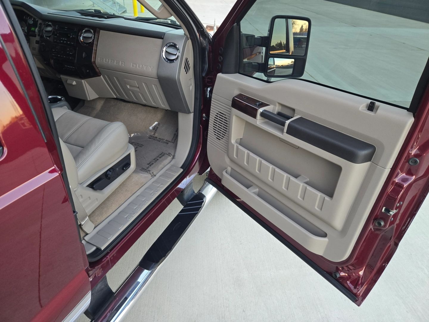 2008 Ford F350 Super Duty Crew Cab XL