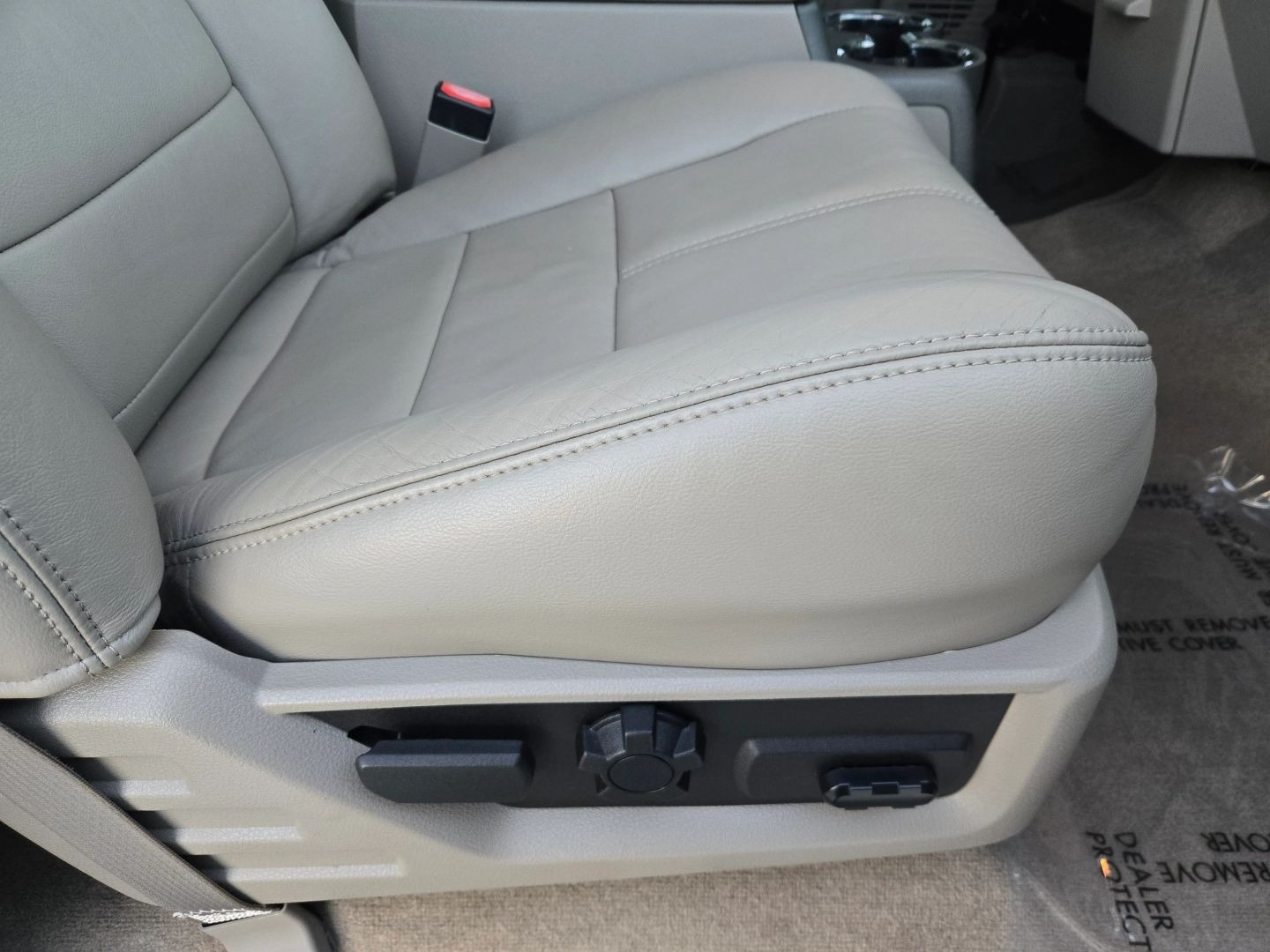 2008 Ford F350 Super Duty Crew Cab XL