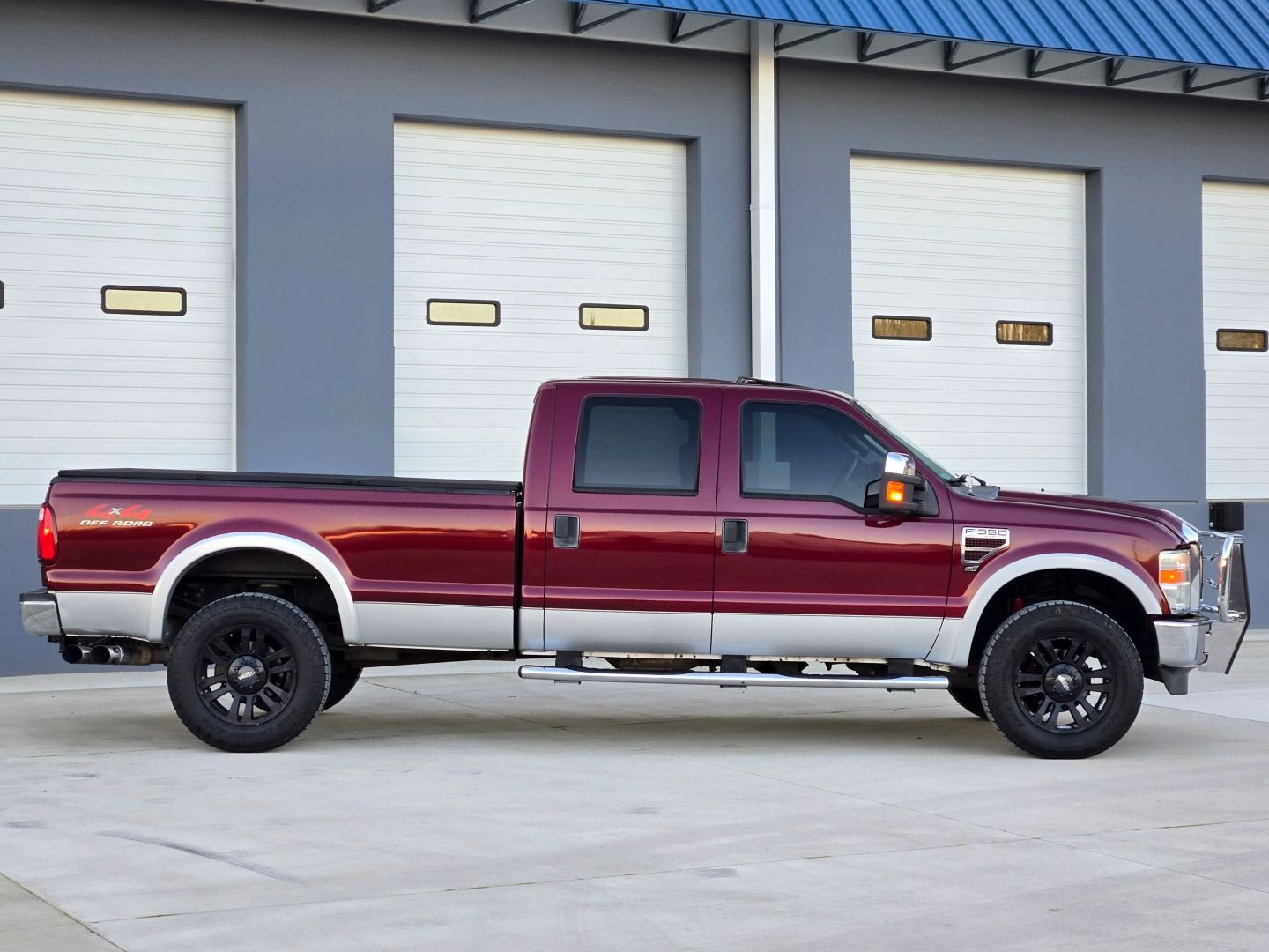 2008 Ford F350 Super Duty Crew Cab XL