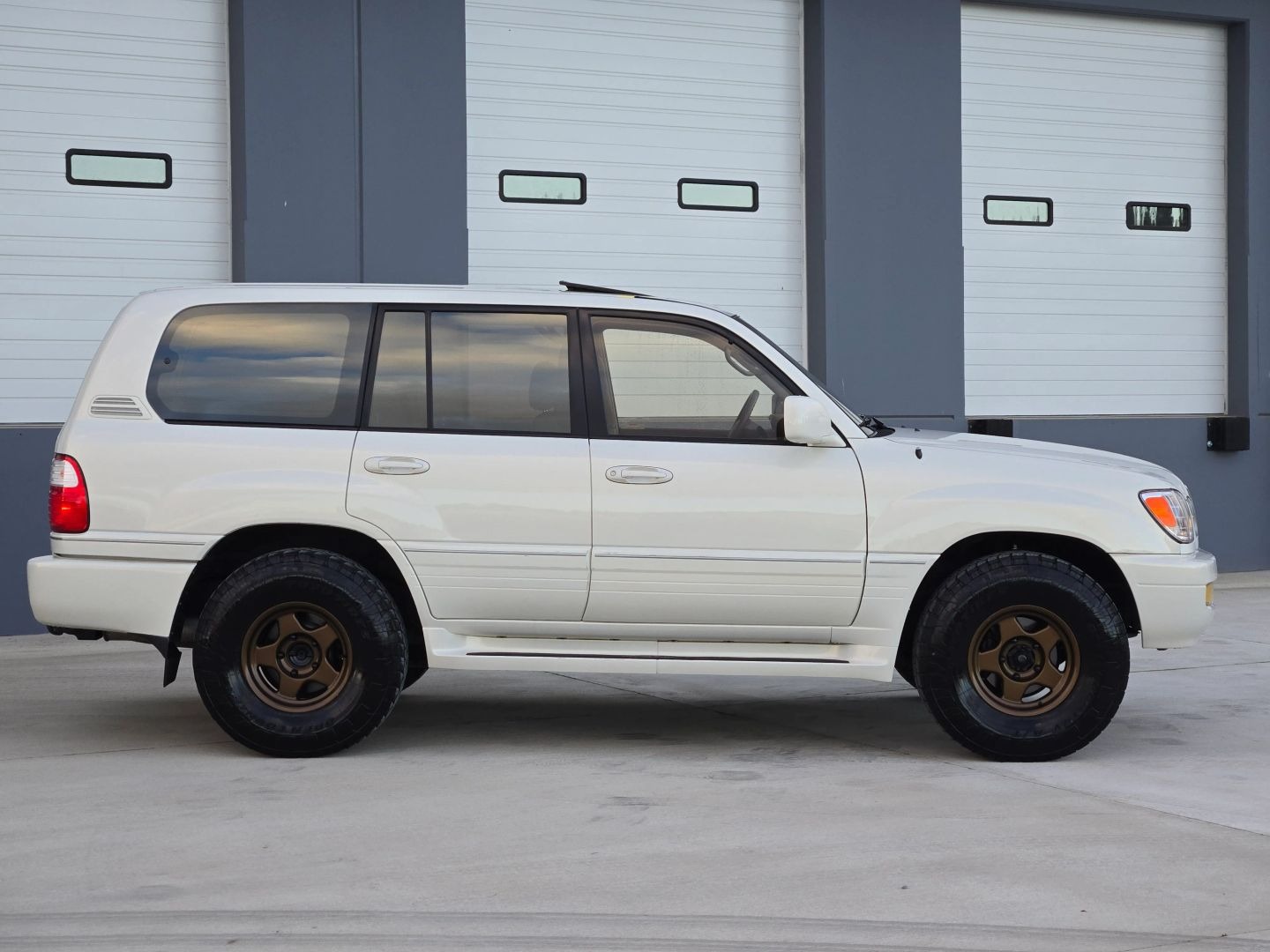 1999 Lexus LX 470