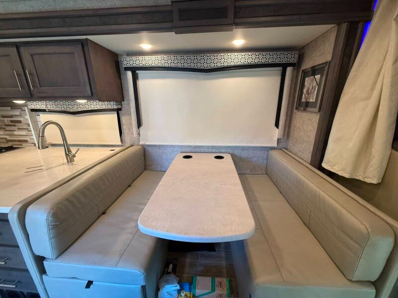 2021 Ford F-550 Thor Omni BH35