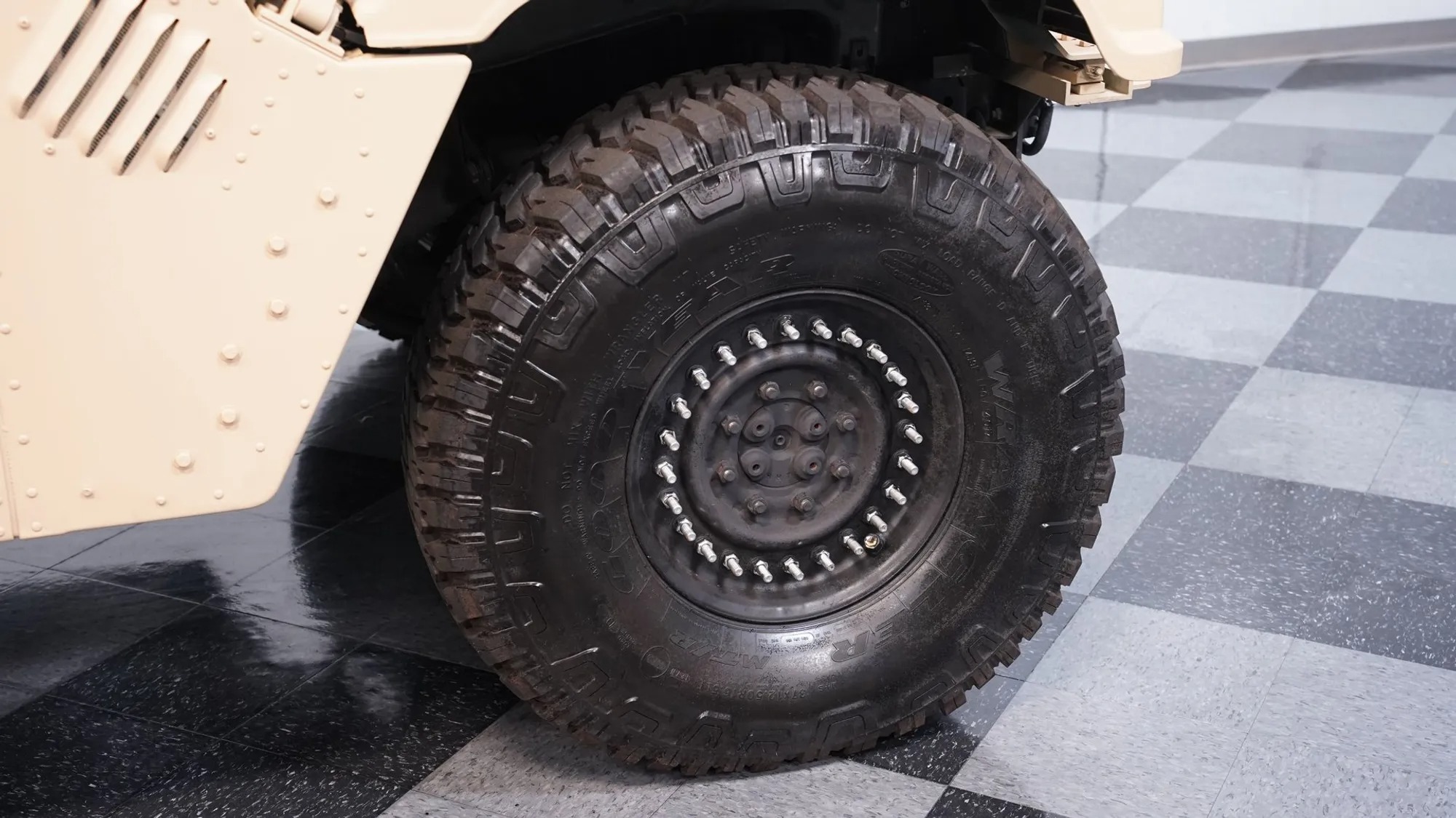 2007 AM General M1165A1 HMMWV