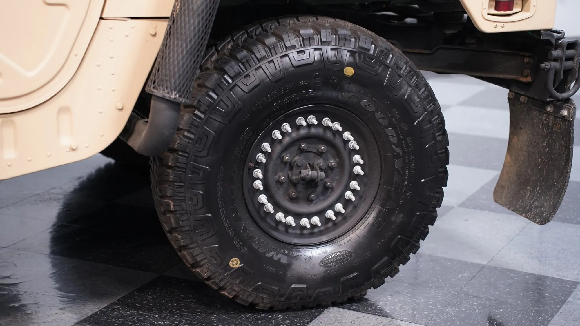 2007 AM General M1165A1 HMMWV