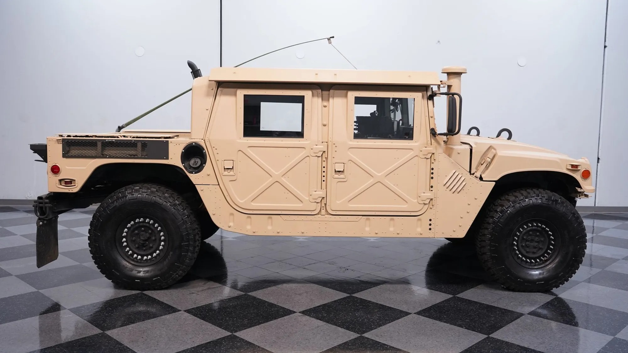 2007 AM General M1165A1 HMMWV
