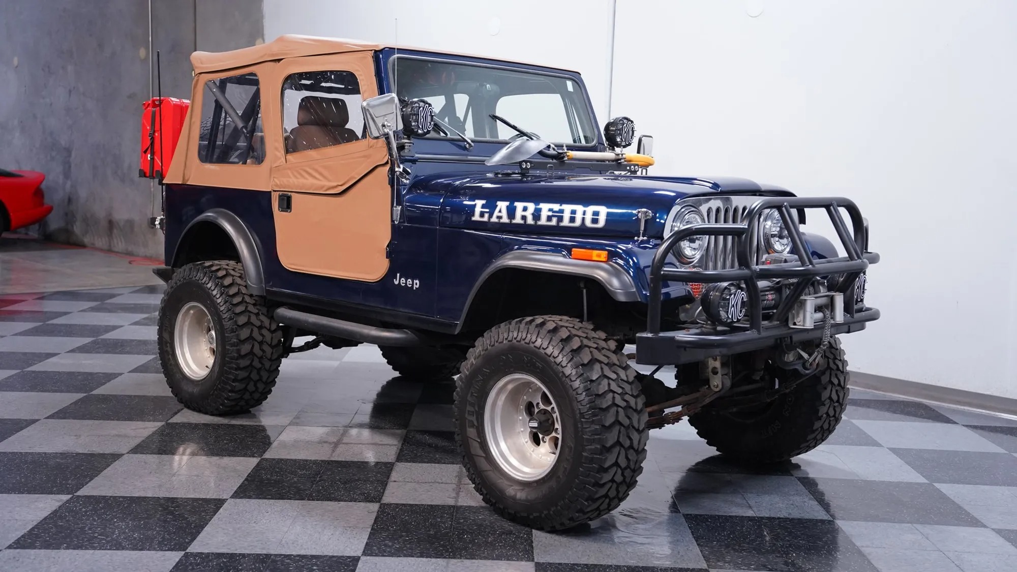 1985 Jeep CJ-7 Laredo