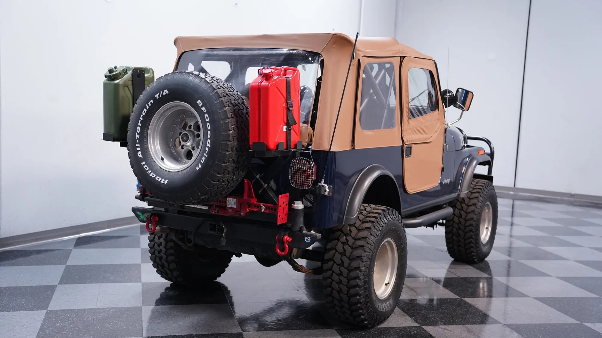1985 Jeep CJ-7 Laredo