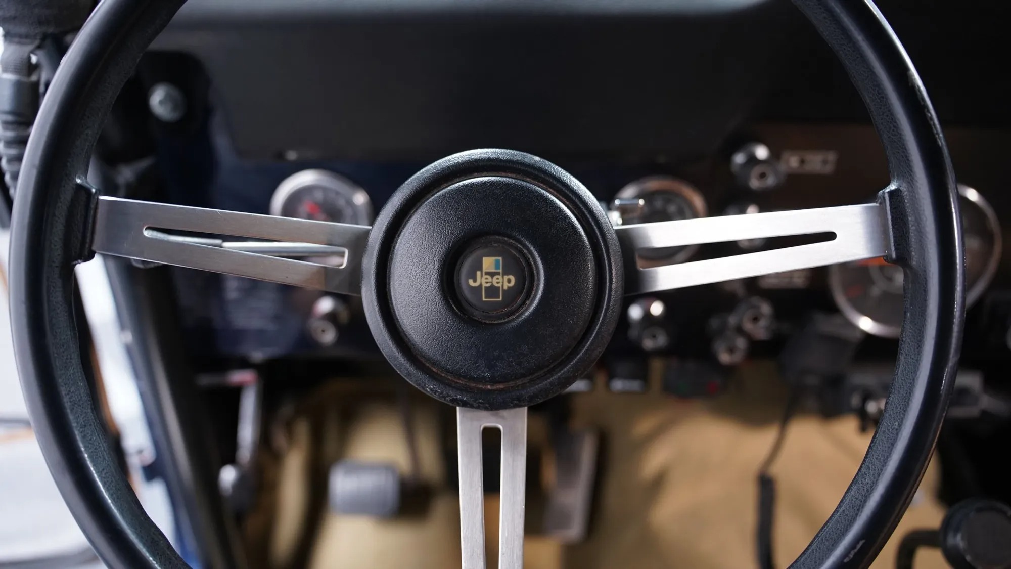 1985 Jeep CJ-7 Laredo