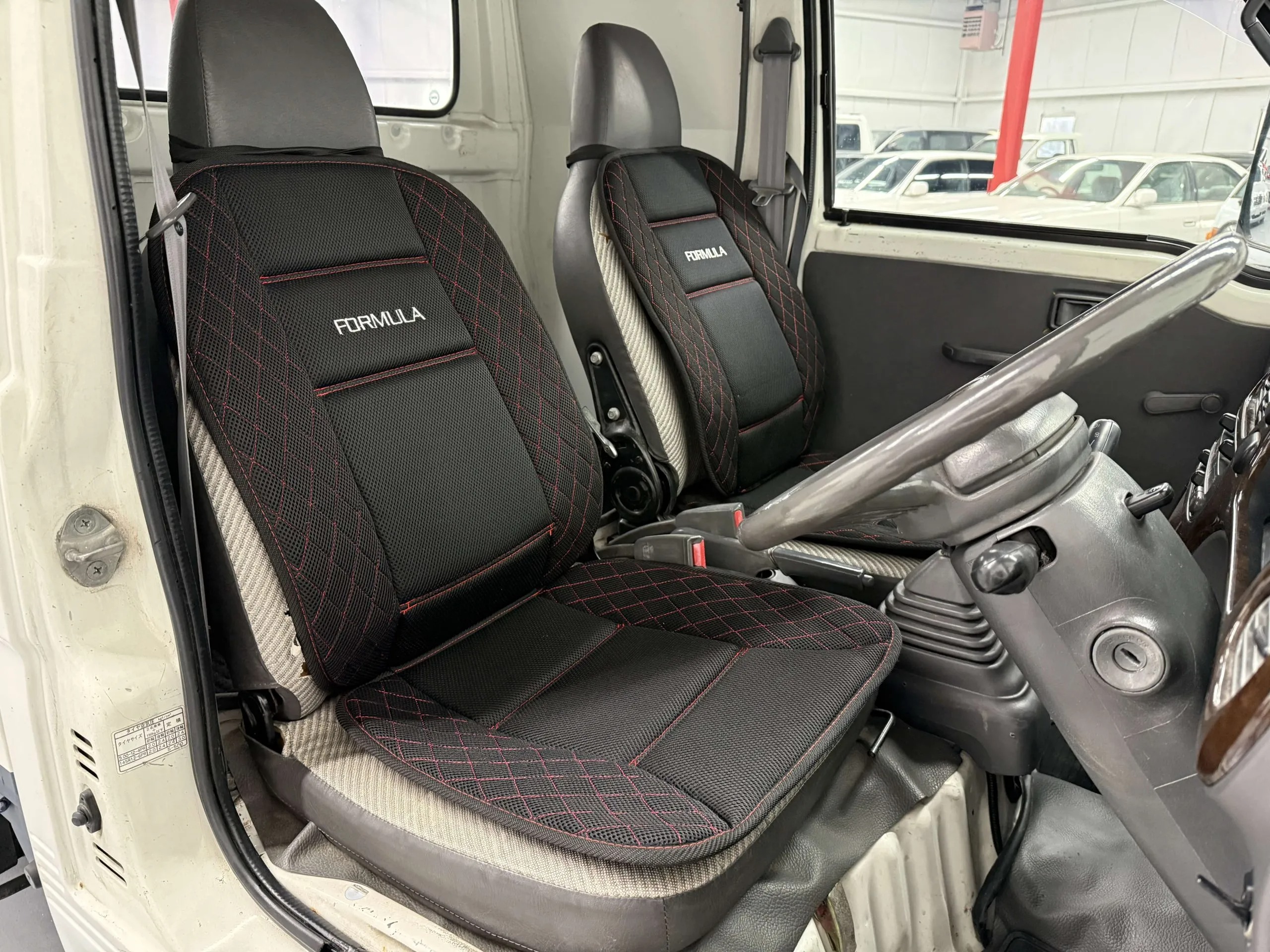 1997 Daihatsu Hijet Super Jumbo S110P