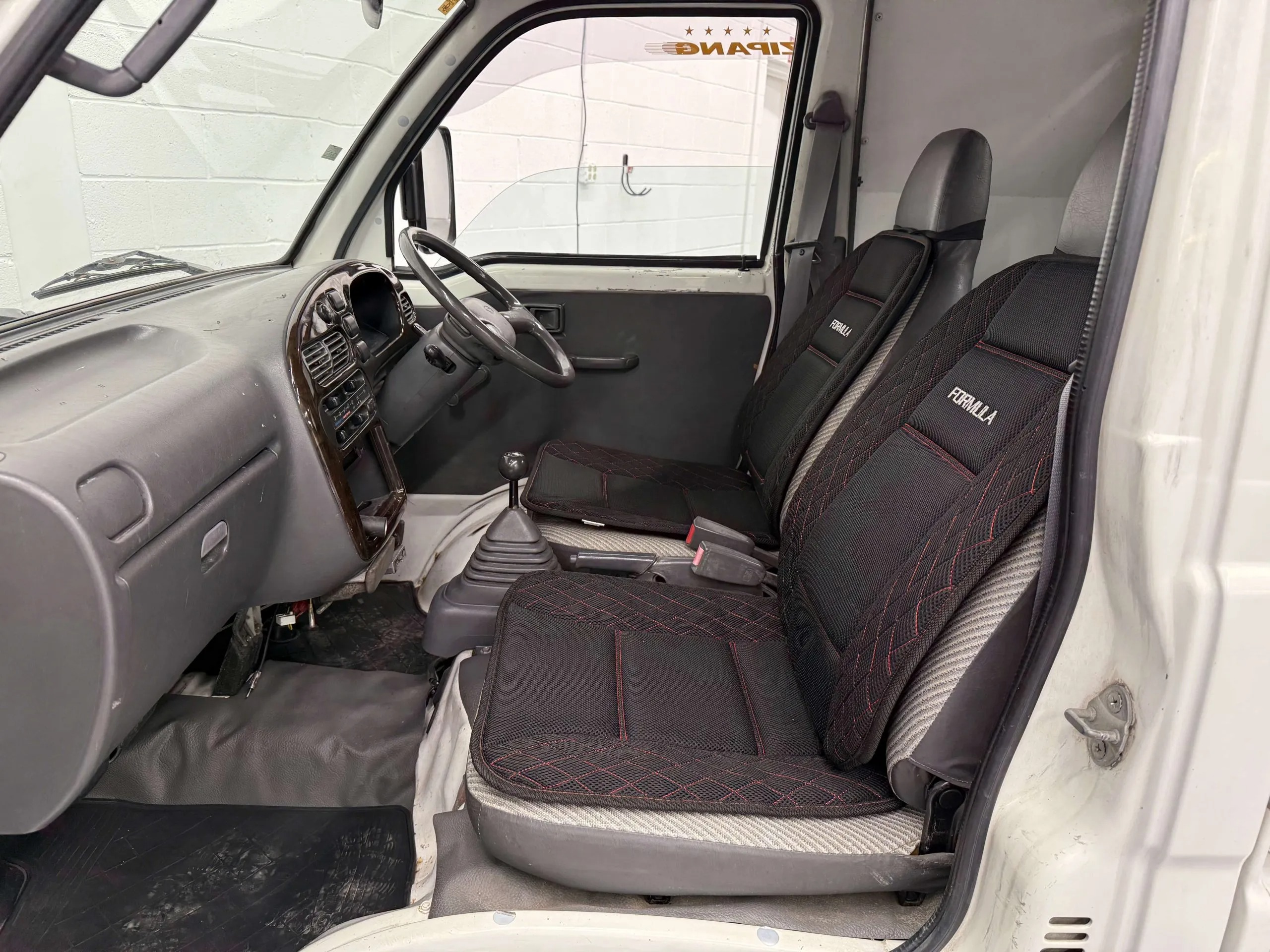 1997 Daihatsu Hijet Super Jumbo S110P