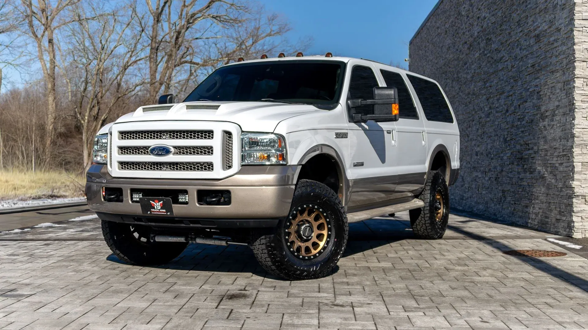  Ford Excursion