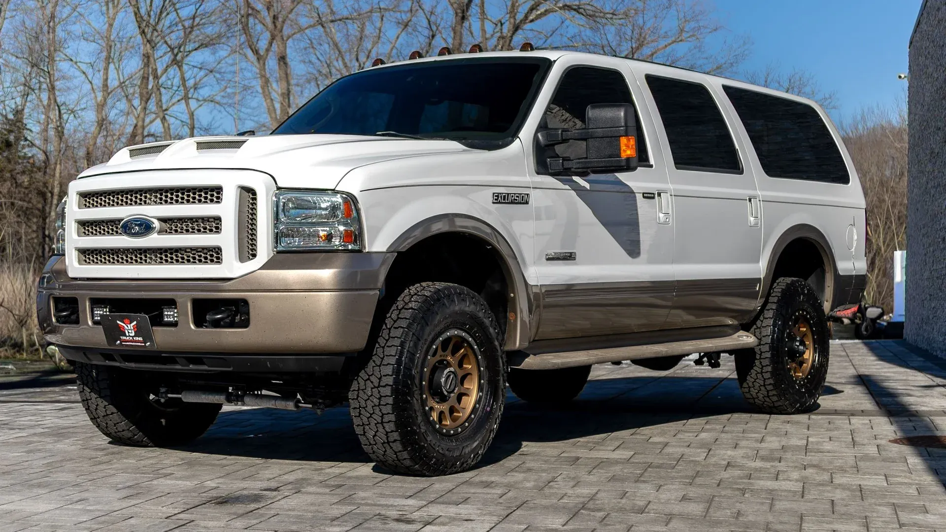 2005 Ford Excursion Eddie Bauer - 5