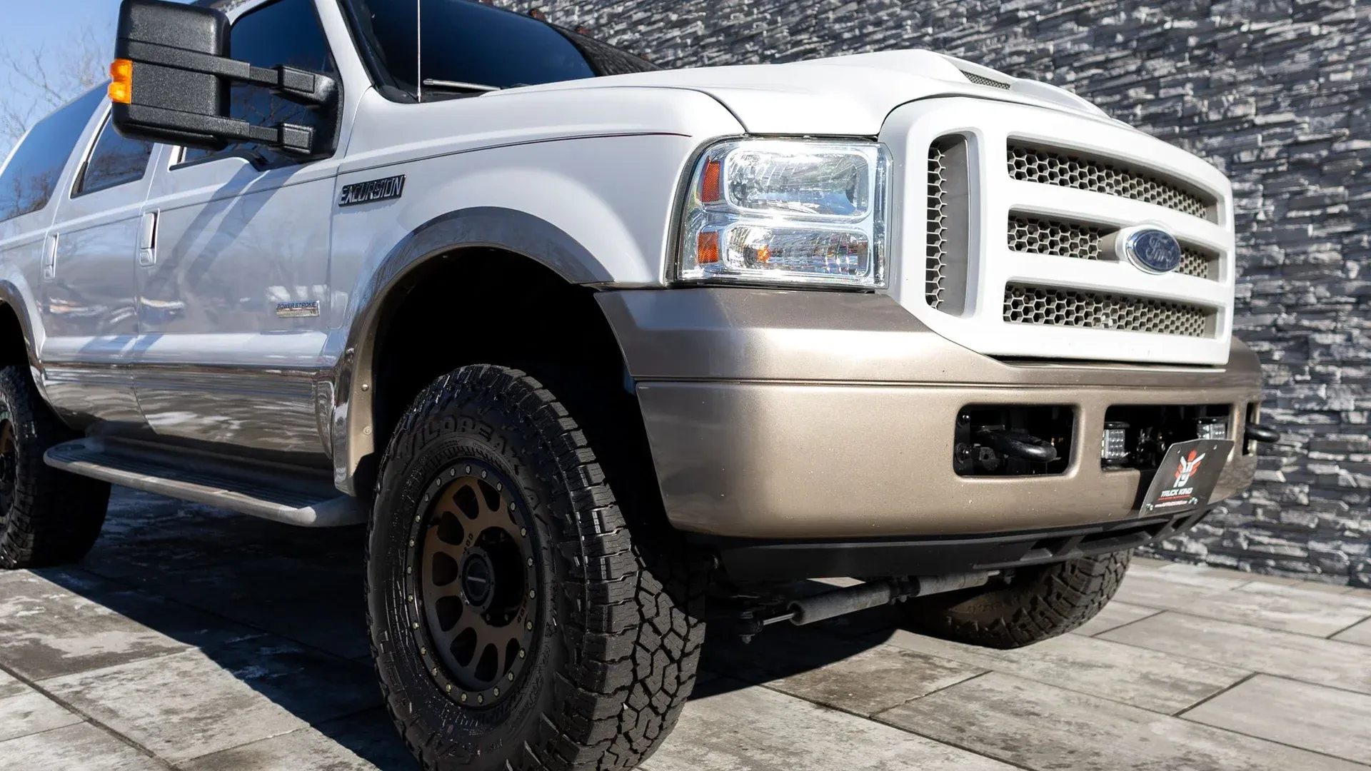 2005 Ford Excursion Eddie Bauer