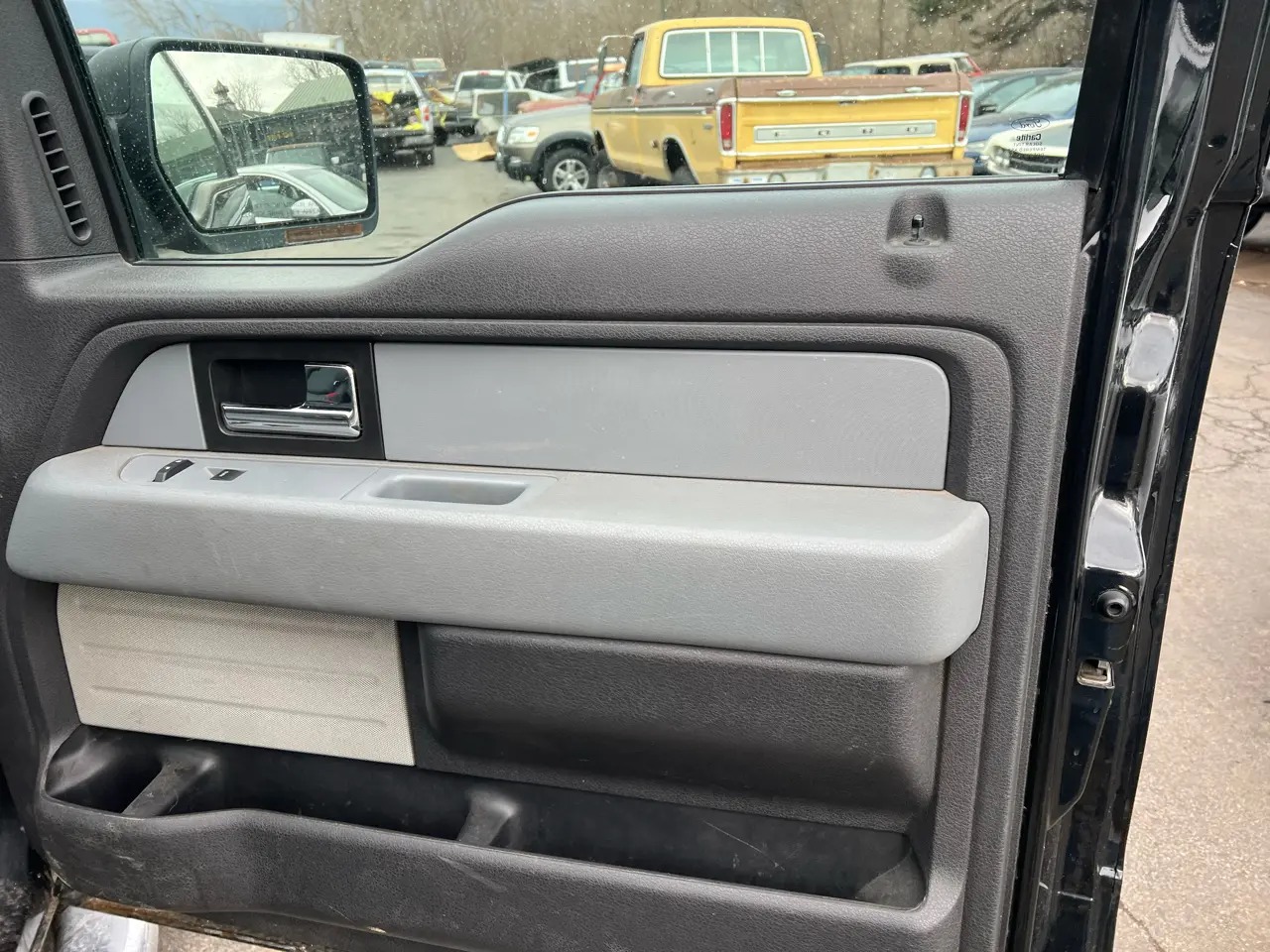 2013 Ford F-150 SuperCrew XLT