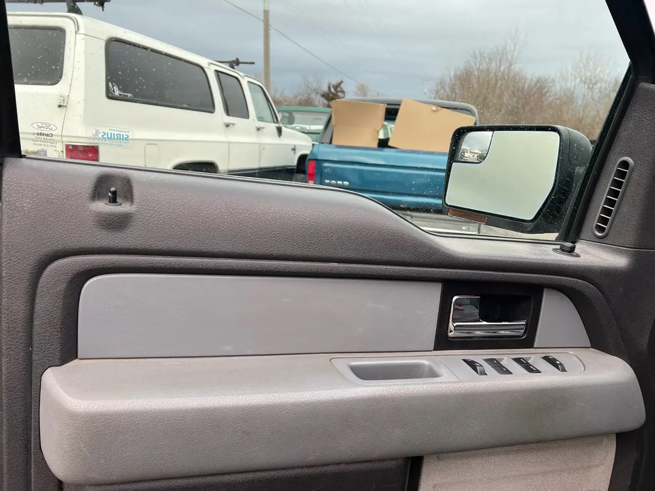 2013 Ford F-150 SuperCrew XLT