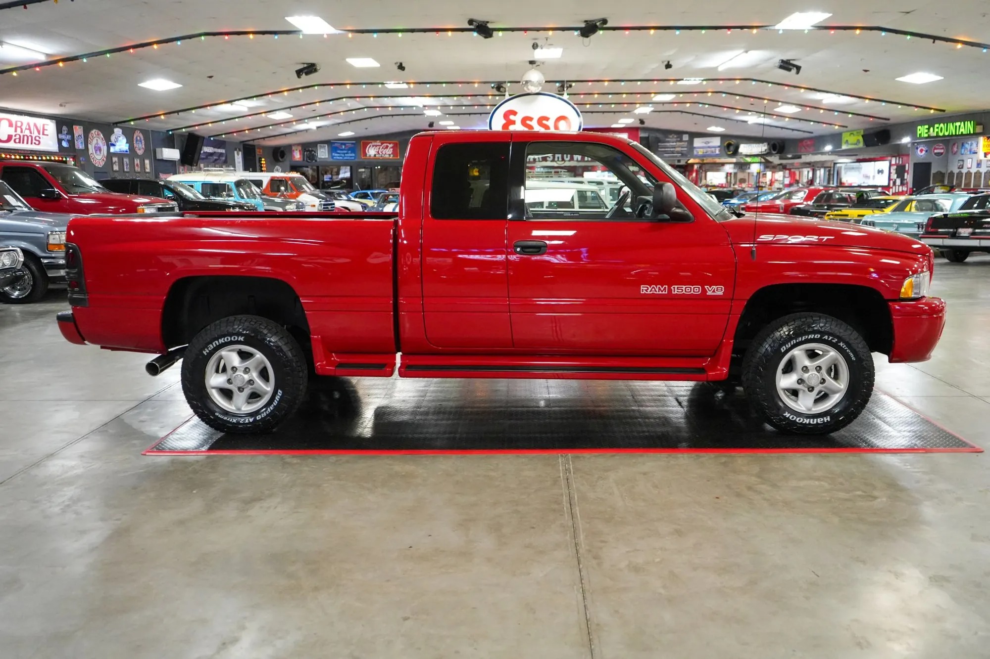 51k-Mile 2000 Dodge Ram 1500 4x4 Quad Cab Sport - 4