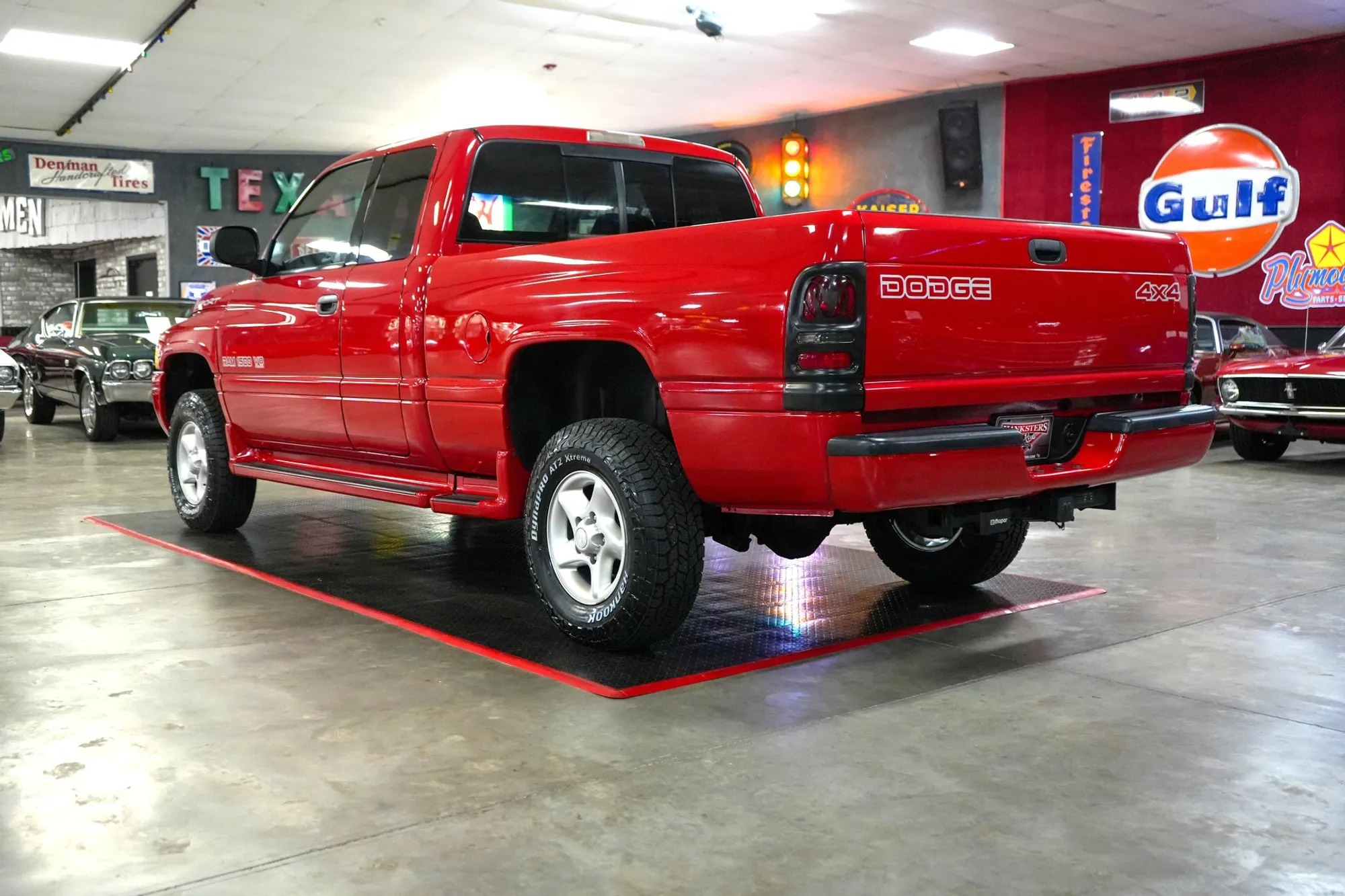 51k-Mile 2000 Dodge Ram 1500 4x4 Quad Cab Sport