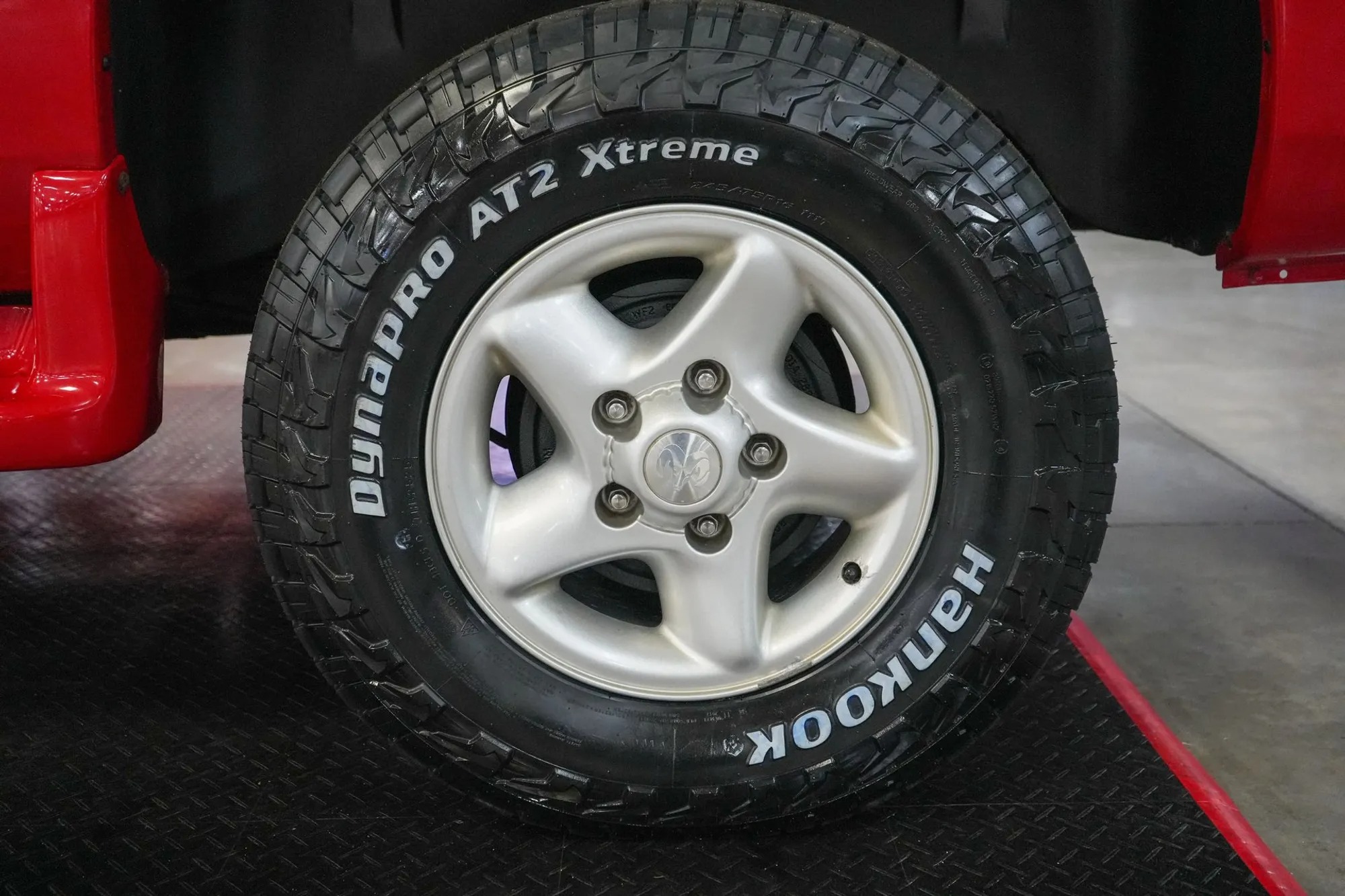 51k-Mile 2000 Dodge Ram 1500 4x4 Quad Cab Sport