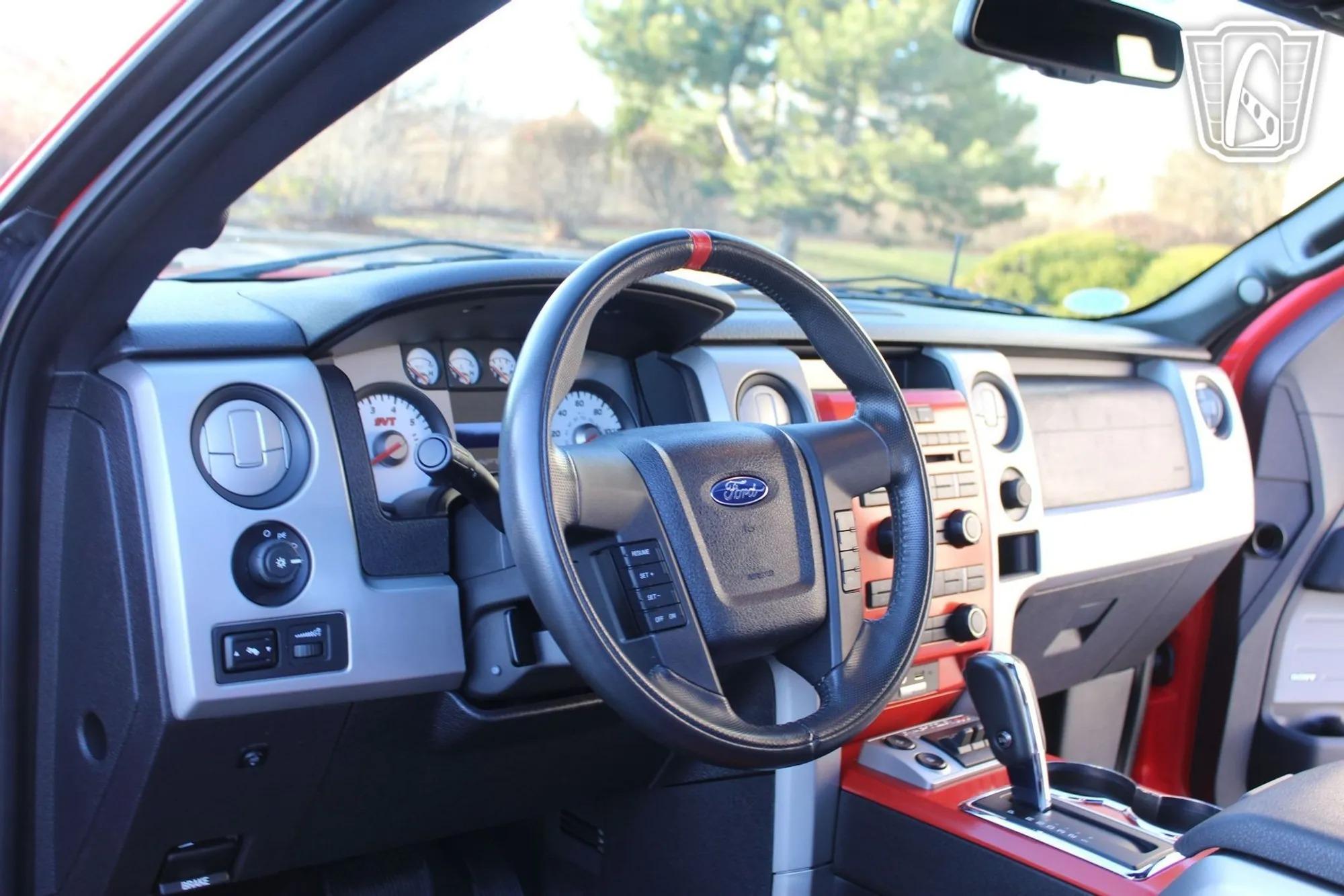 16K-Mile 2010 Ford F-150 SVT Raptor