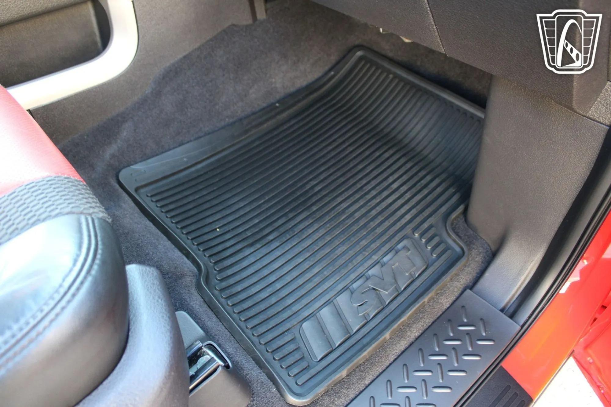 16K-Mile 2010 Ford F-150 SVT Raptor