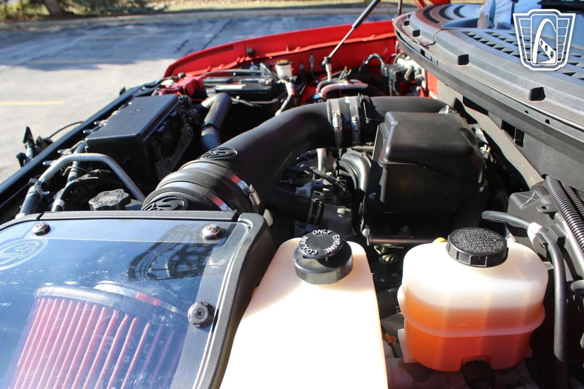 16K-Mile 2010 Ford F-150 SVT Raptor