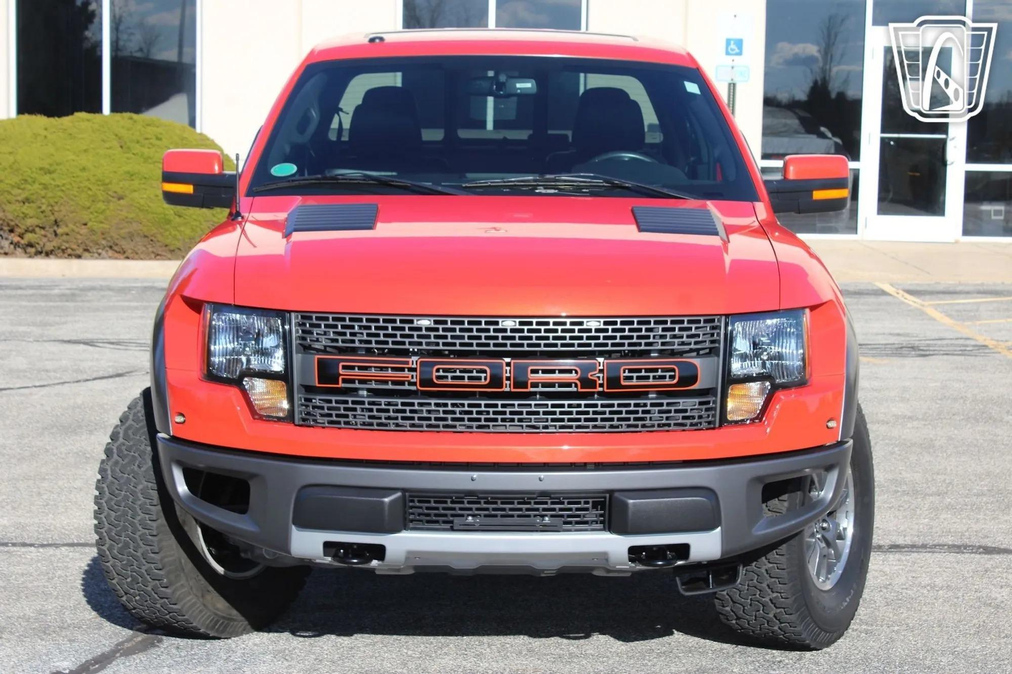 16K-Mile 2010 Ford F-150 SVT Raptor