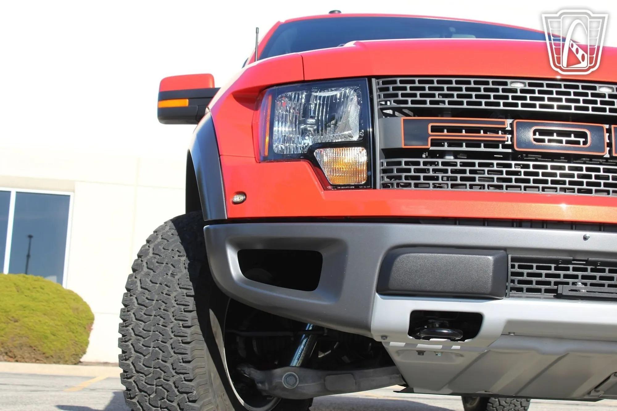 16K-Mile 2010 Ford F-150 SVT Raptor