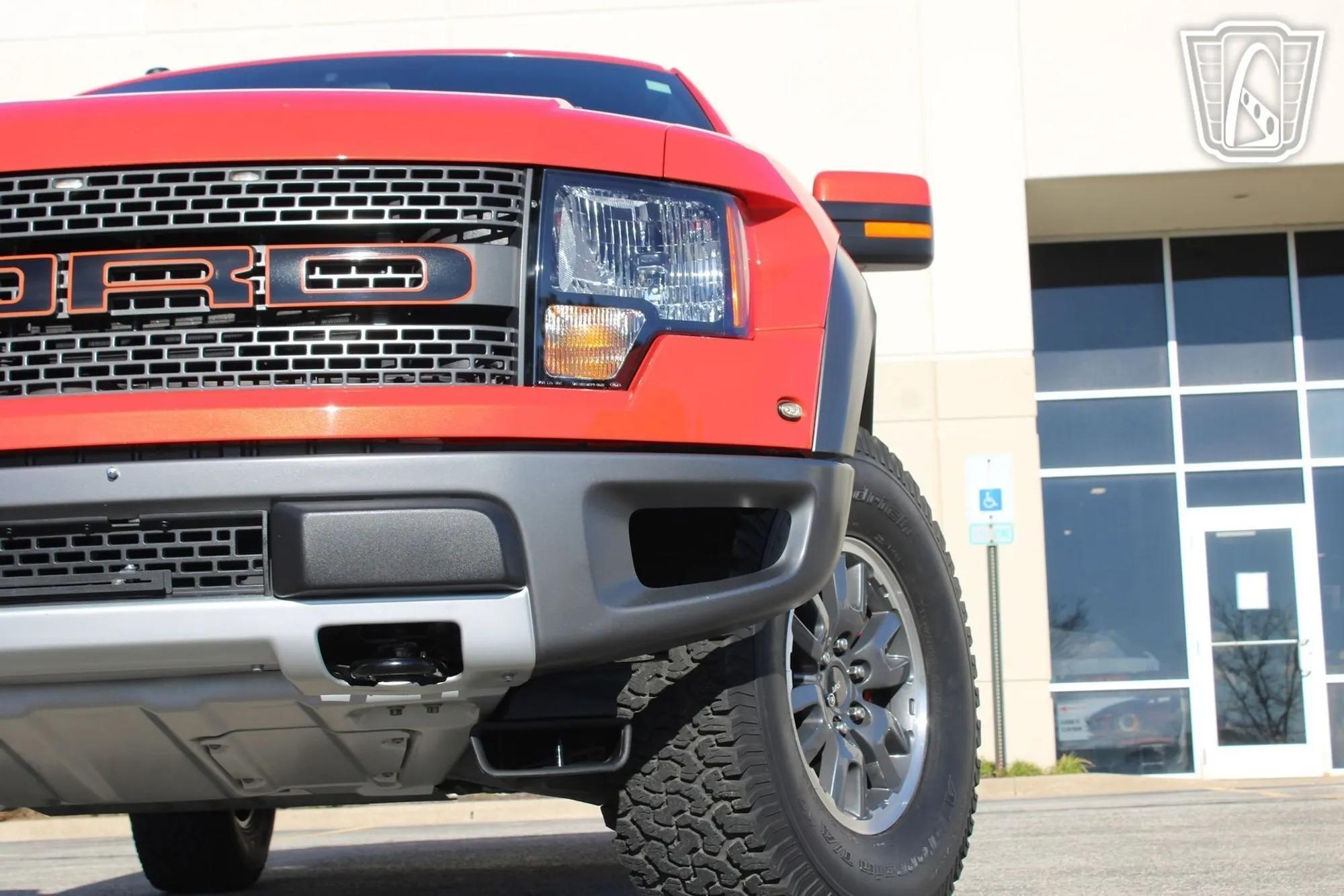 16K-Mile 2010 Ford F-150 SVT Raptor