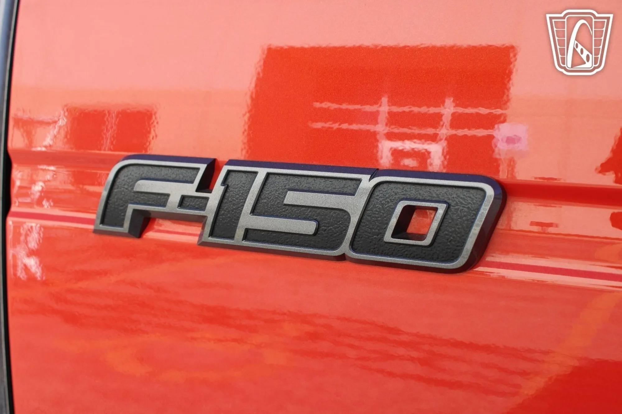 16K-Mile 2010 Ford F-150 SVT Raptor