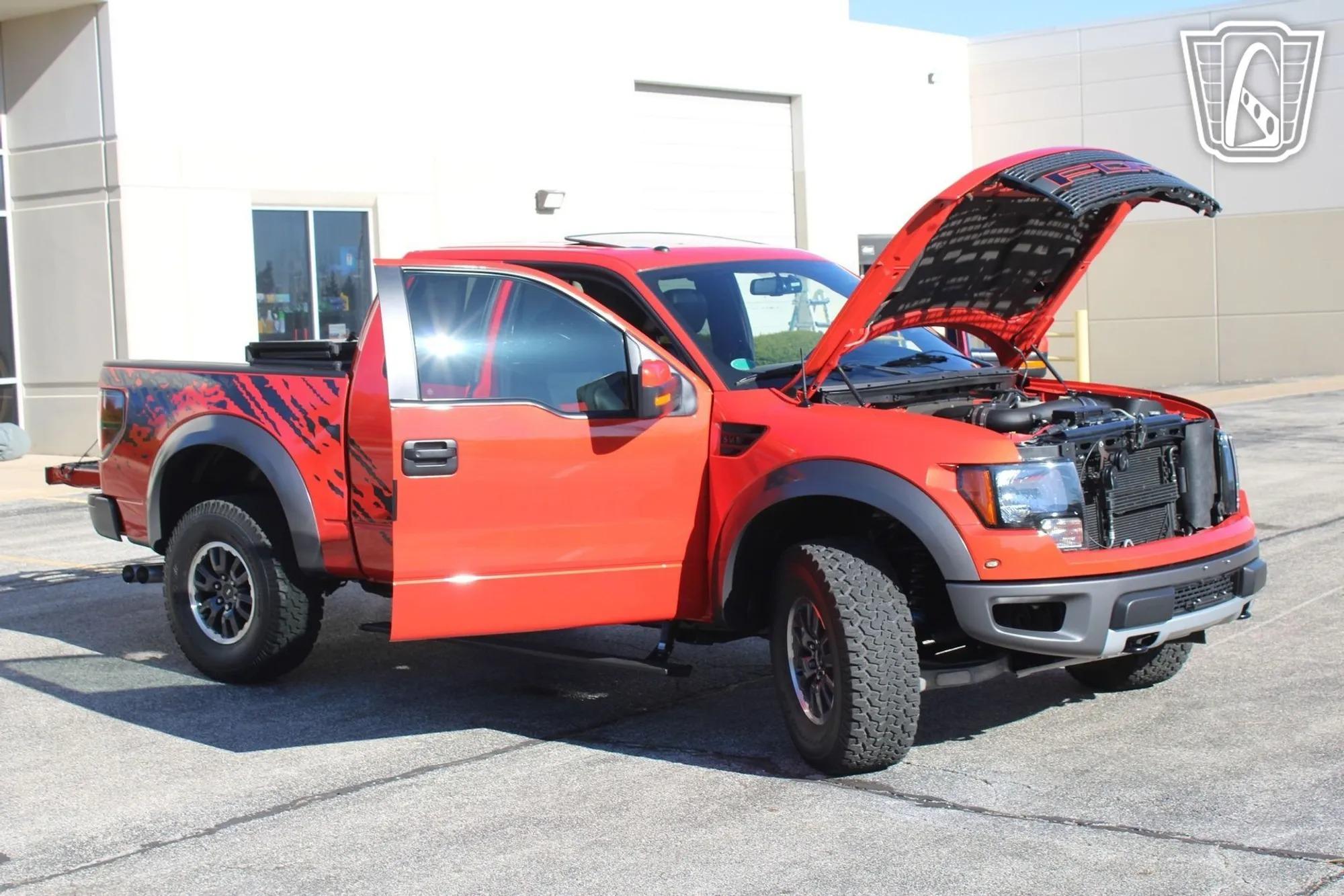 16K-Mile 2010 Ford F-150 SVT Raptor