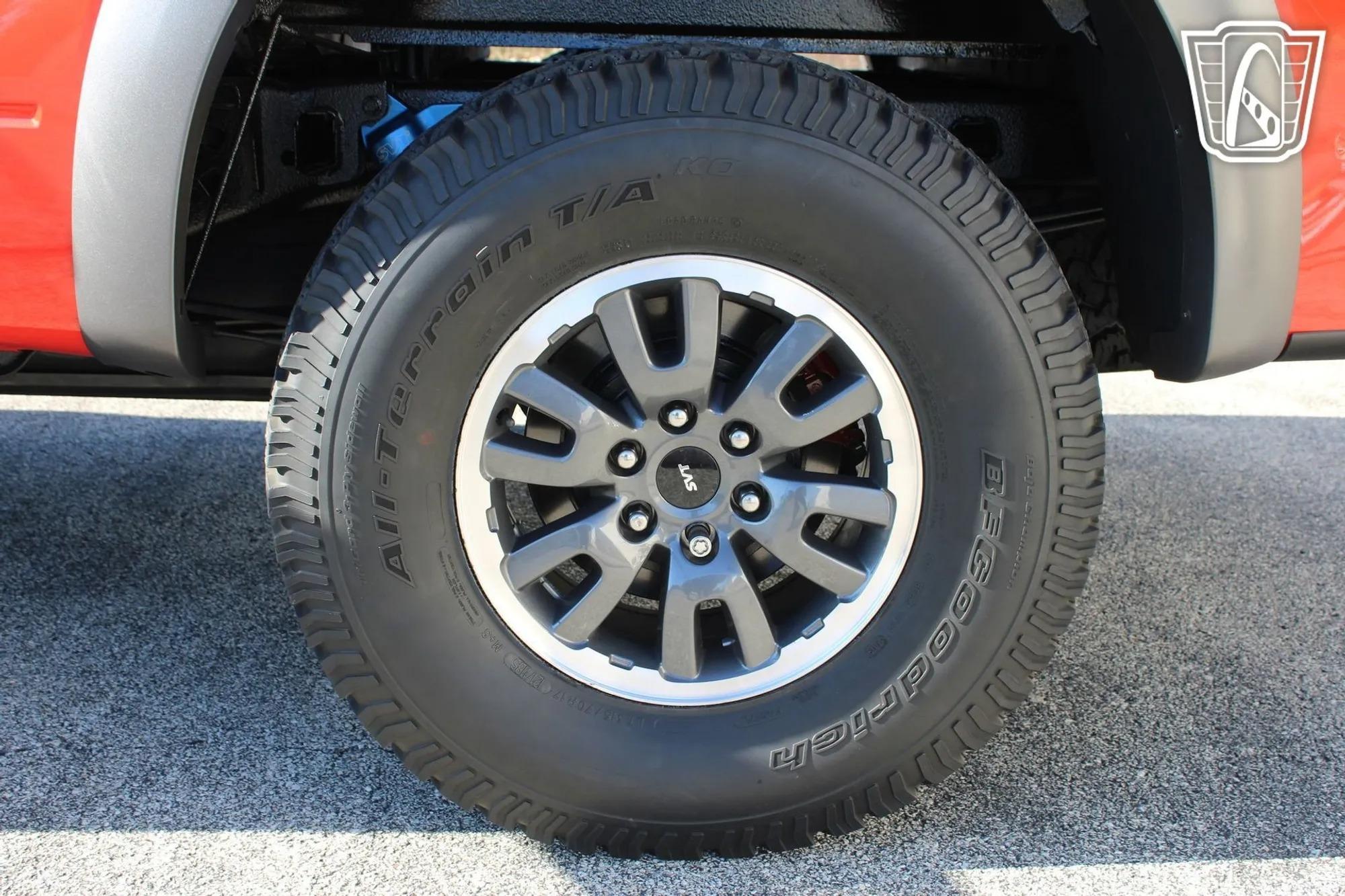 16K-Mile 2010 Ford F-150 SVT Raptor