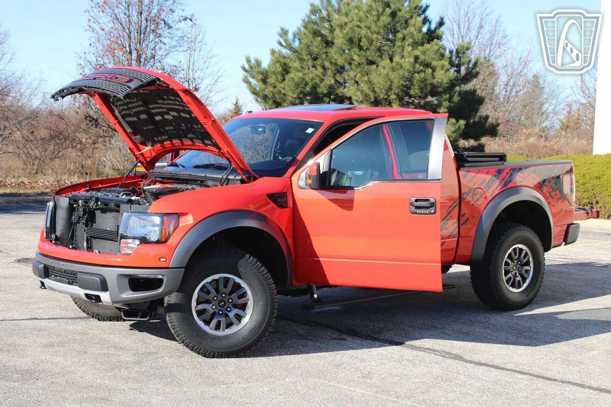 16K-Mile 2010 Ford F-150 SVT Raptor
