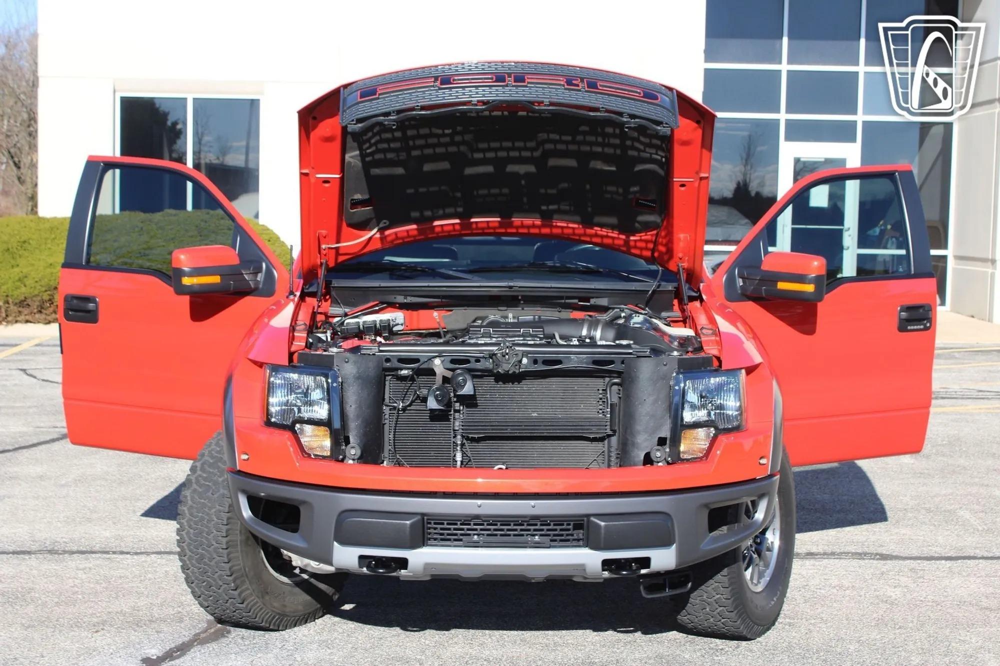 16K-Mile 2010 Ford F-150 SVT Raptor