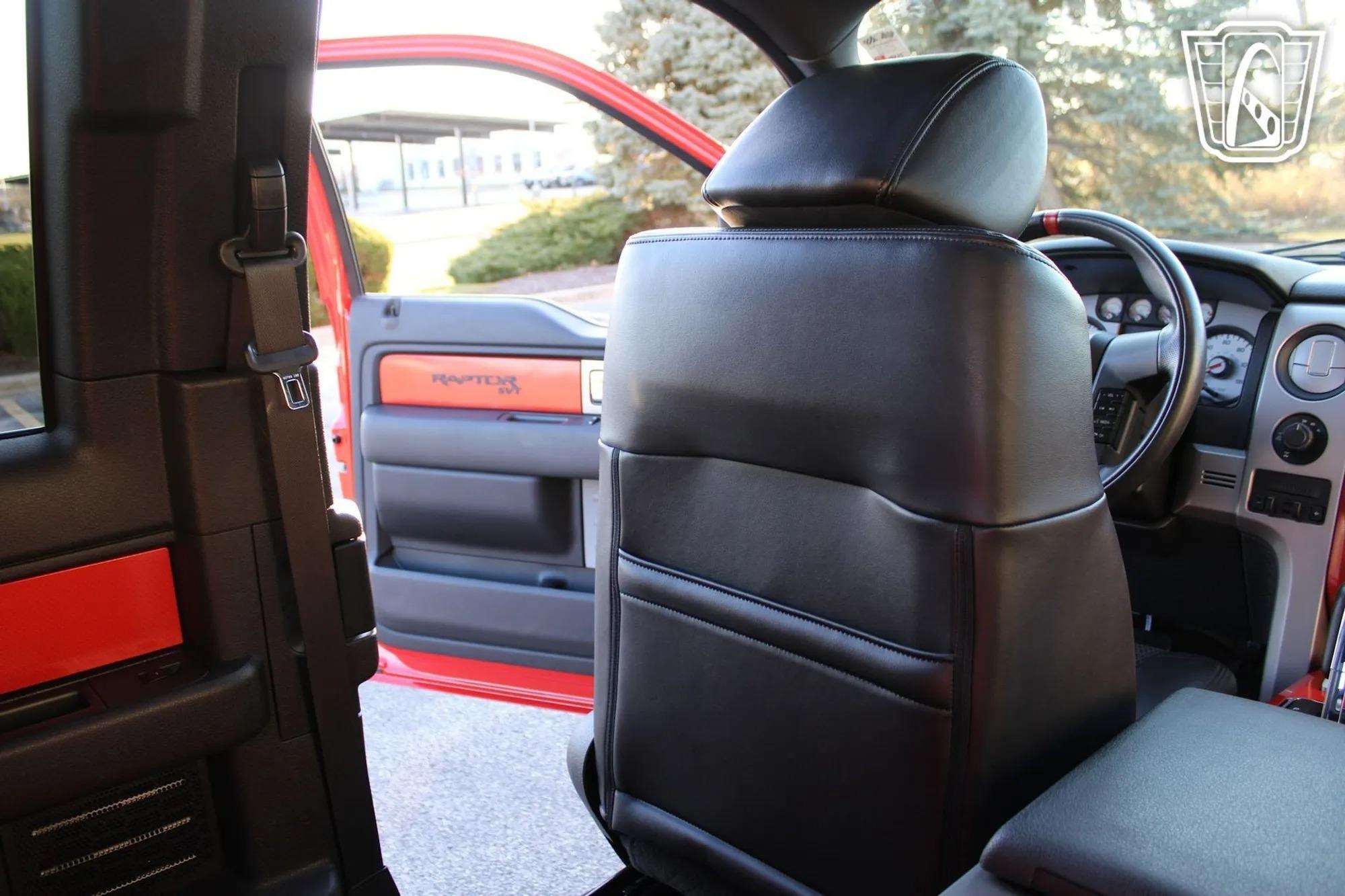 16K-Mile 2010 Ford F-150 SVT Raptor