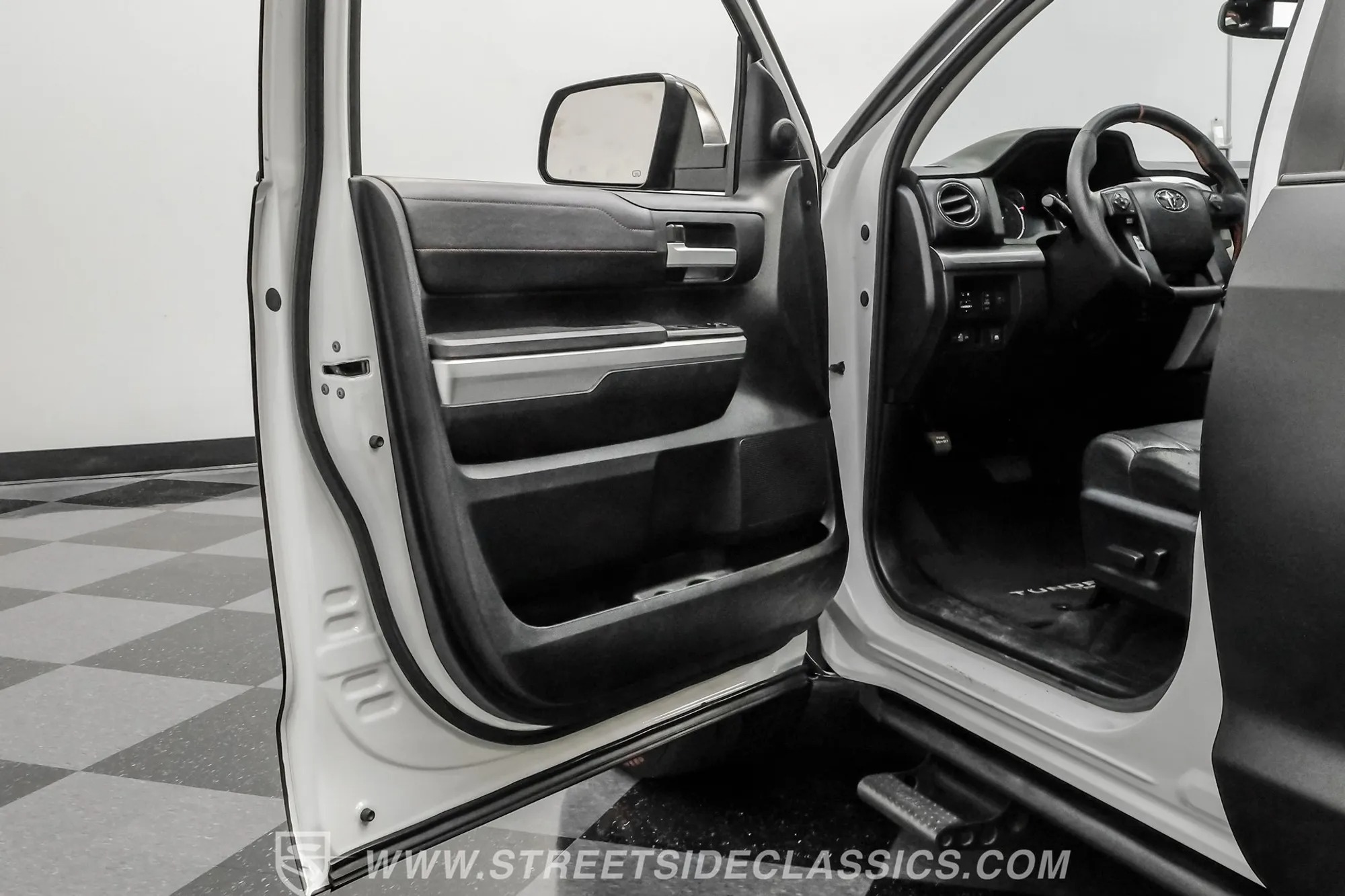 Supercahrged 2016 Toyota Tundra TRD Pro