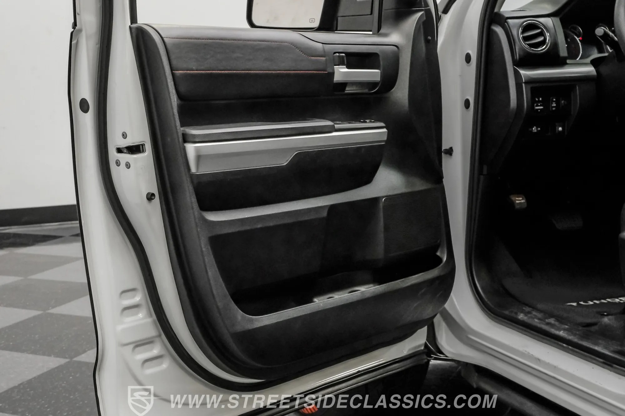 Supercahrged 2016 Toyota Tundra TRD Pro