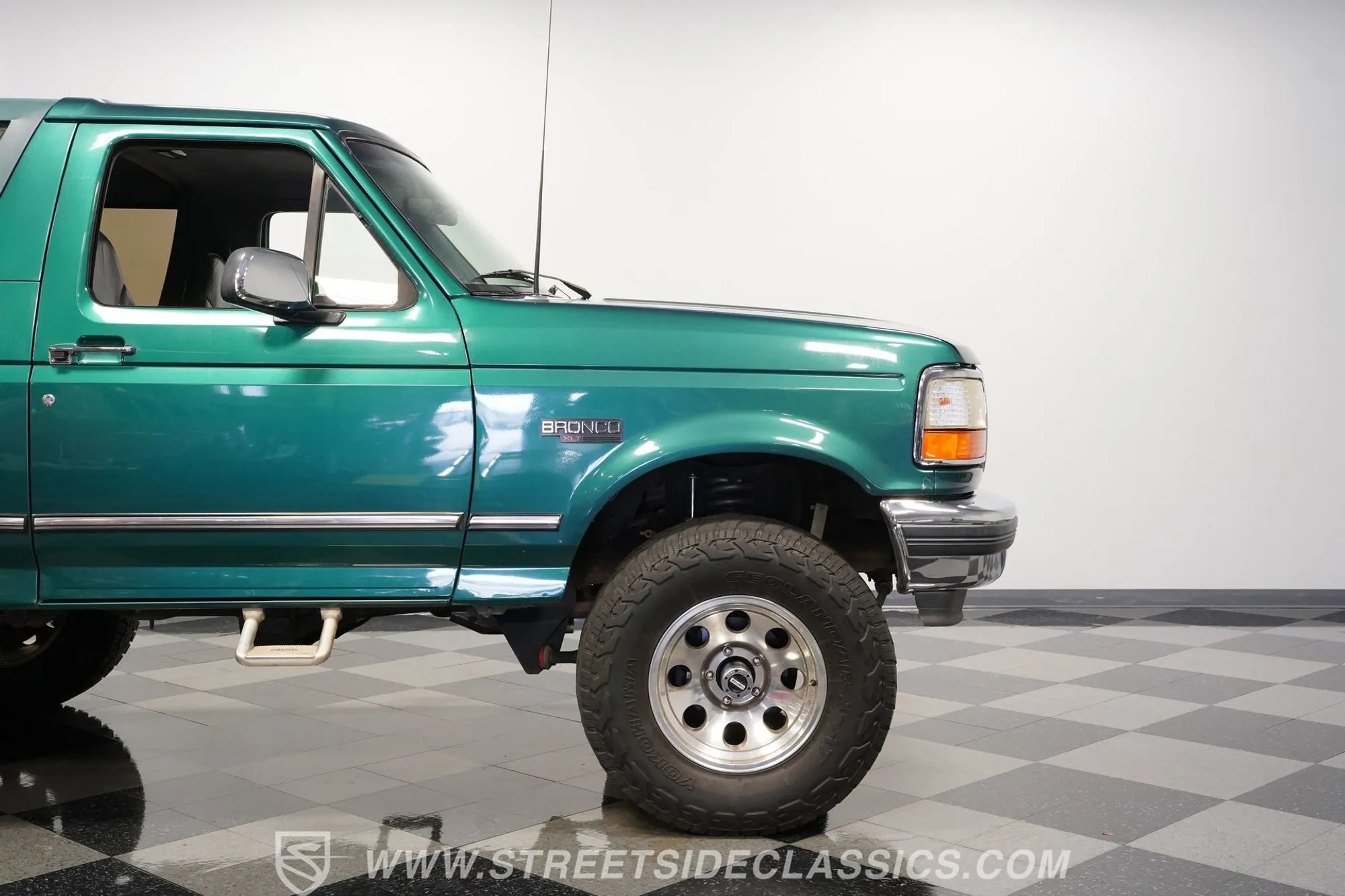 1996 Ford Bronco XLT 4×4