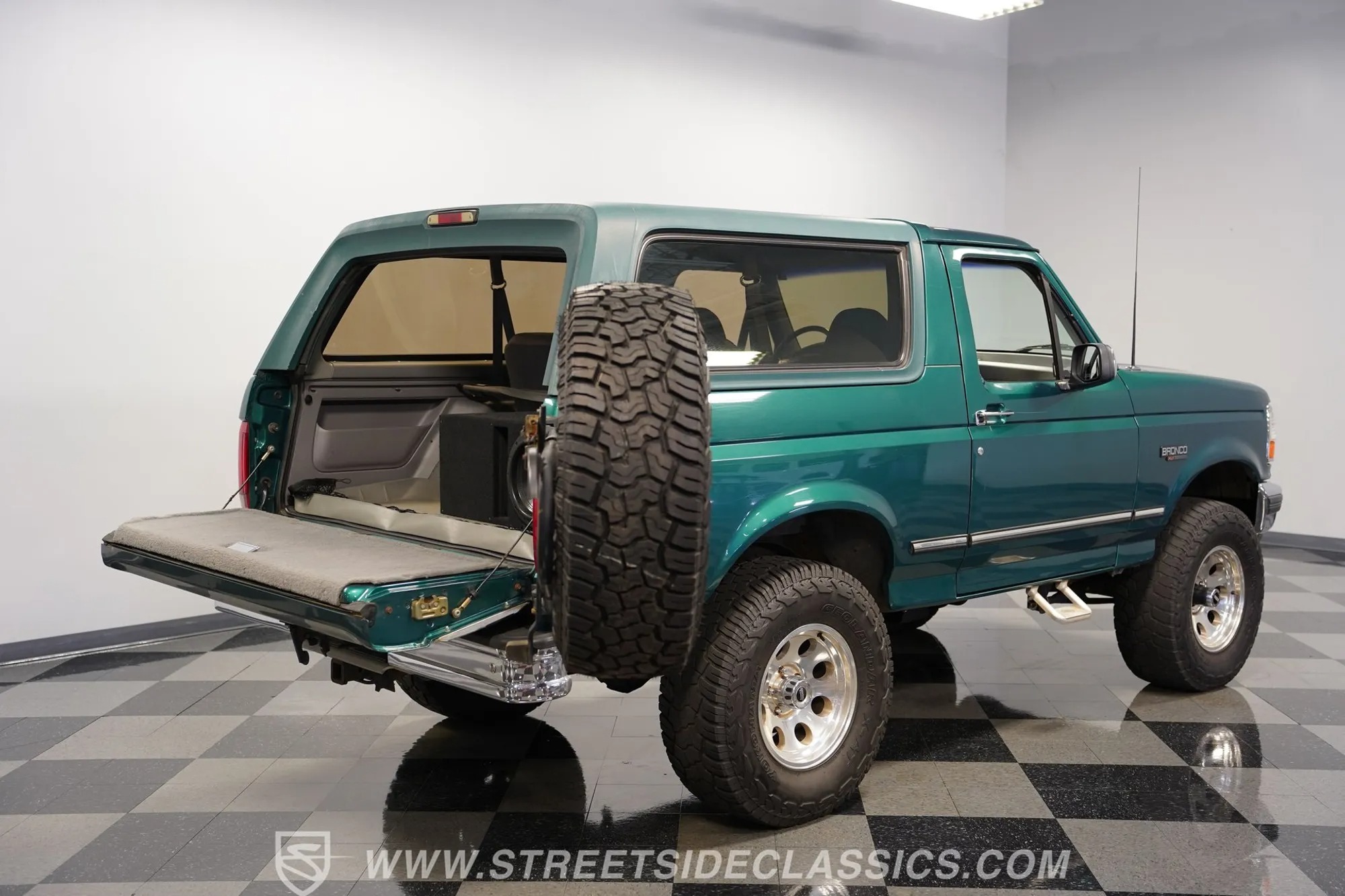 1996 Ford Bronco XLT 4×4