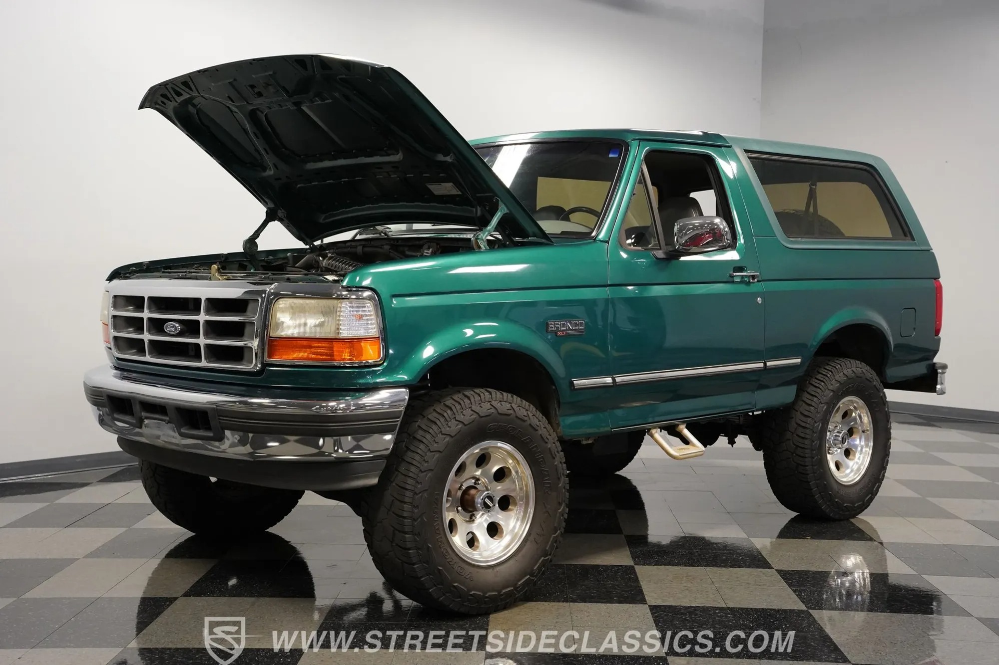 1996 Ford Bronco XLT 4×4